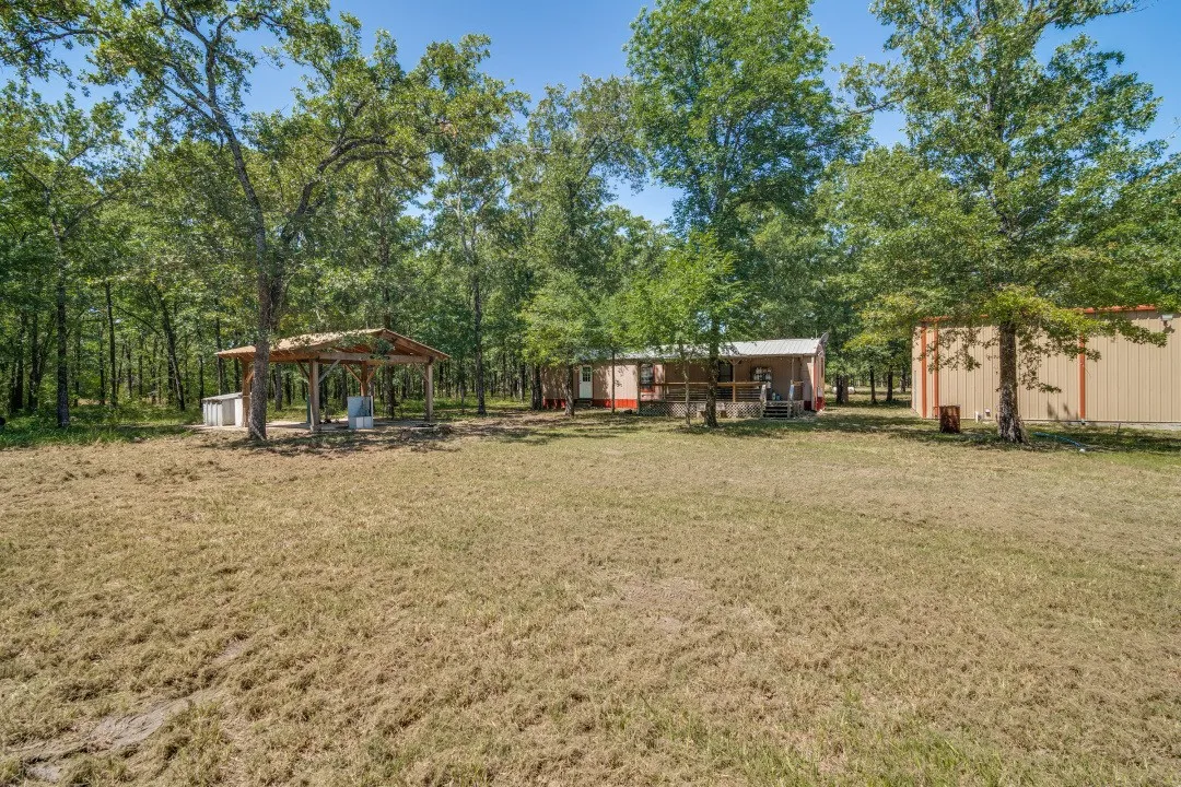 Single Family Residence For Sale in Rains County , 1525 Rs County Road 1490, Point, Texas 75472, 1 Bedroom, 1 Bathroom, 10 Garage spaces, 896 Sqft, built in 2001, Price $370,000, mls#21325464, Real Estate Agent in Point, Homes For Sale in Rains county, Homes For Sale in Point, Realtor in Point Texas, Real Estate Brokerage Independent Realty Texas, Luminita Cordes Realtor