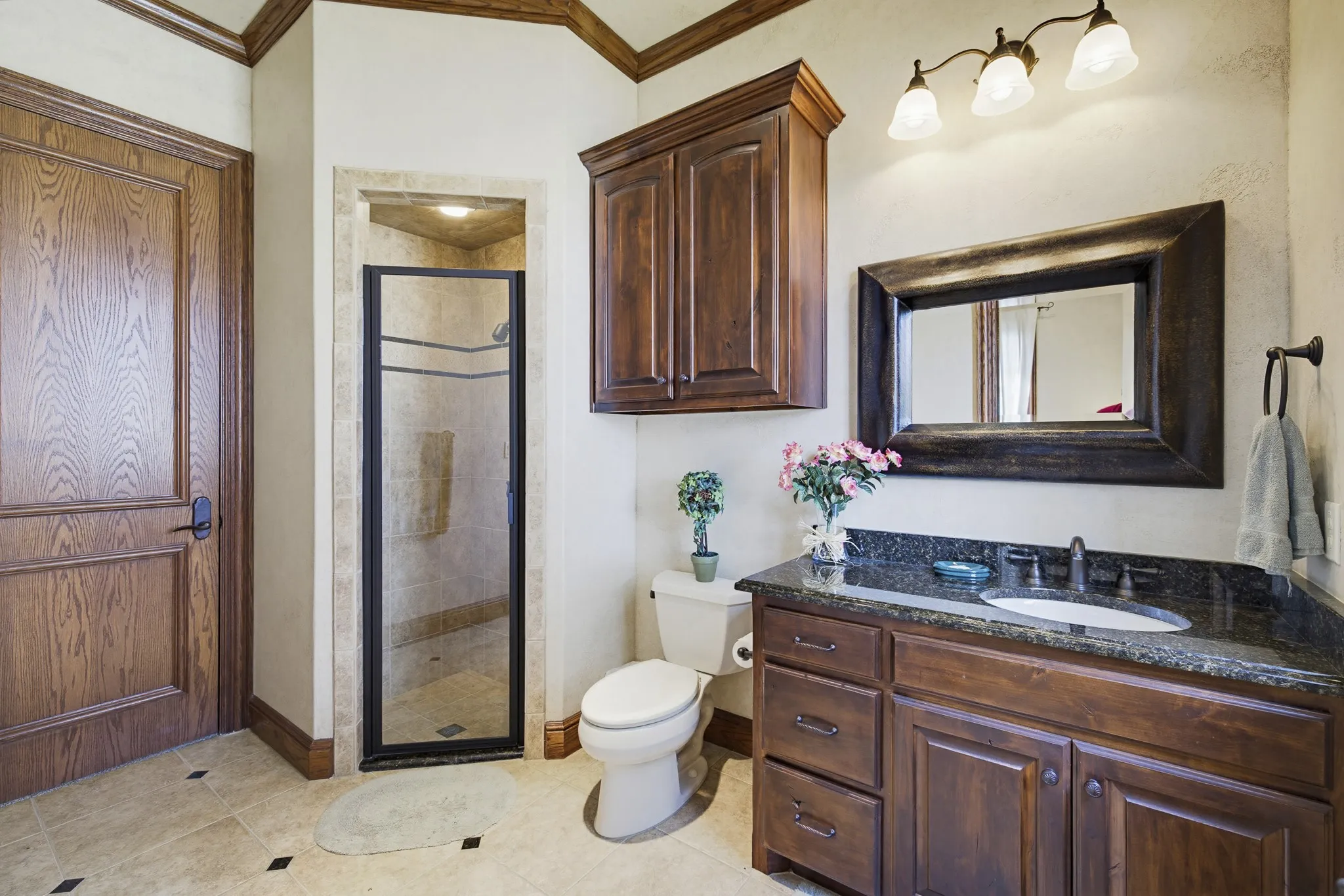 Single Family Residence For Sale in Tarrant County , 6705 Saucon Valley Drive, Fort Worth, Texas 76132, 4 Bedroom, 5 Bathroom, 3 Garage spaces, 5,493 Sqft, built in 2004, mls#21324685, Real Estate Agent in Fort Worth, Homes For Sale in Tarrant county, Homes For Sale in Fort Worth, Realtor in Fort Worth Texas, Real Estate Brokerage Independent Realty Texas, Luminita Cordes Realtor