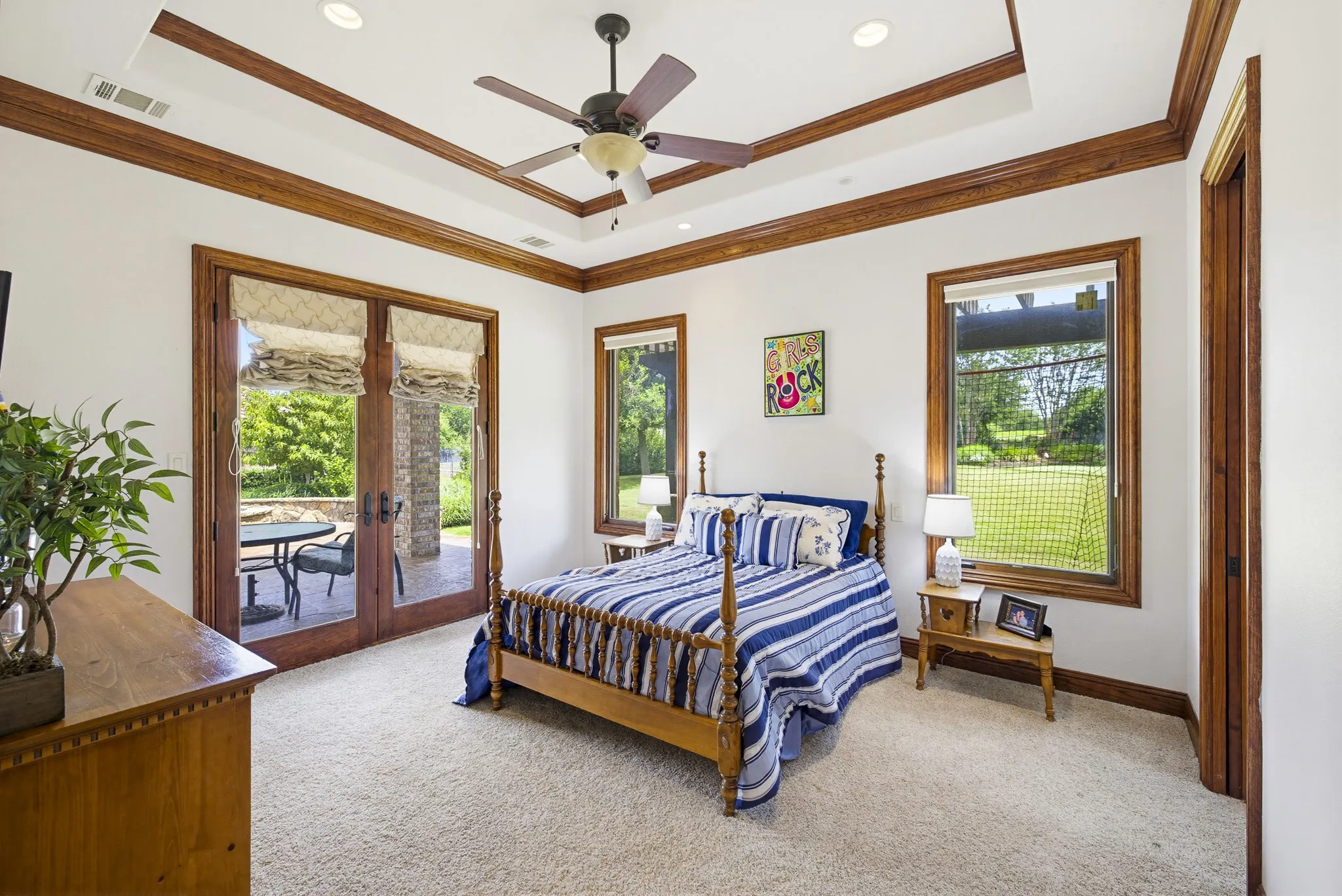Single Family Residence For Sale in Tarrant County , 6705 Saucon Valley Drive, Fort Worth, Texas 76132, 4 Bedroom, 5 Bathroom, 3 Garage spaces, 5,493 Sqft, built in 2004, mls#21324685, Real Estate Agent in Fort Worth, Homes For Sale in Tarrant county, Homes For Sale in Fort Worth, Realtor in Fort Worth Texas, Real Estate Brokerage Independent Realty Texas, Luminita Cordes Realtor