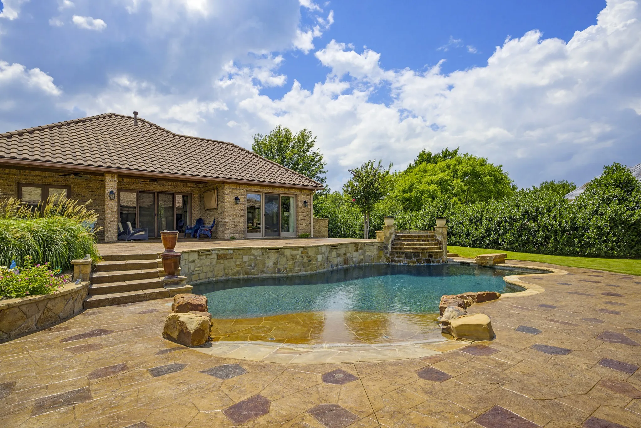 Single Family Residence For Sale in Tarrant County , 6705 Saucon Valley Drive, Fort Worth, Texas 76132, 4 Bedroom, 5 Bathroom, 3 Garage spaces, 5,493 Sqft, built in 2004, mls#21324685, Real Estate Agent in Fort Worth, Homes For Sale in Tarrant county, Homes For Sale in Fort Worth, Realtor in Fort Worth Texas, Real Estate Brokerage Independent Realty Texas, Luminita Cordes Realtor