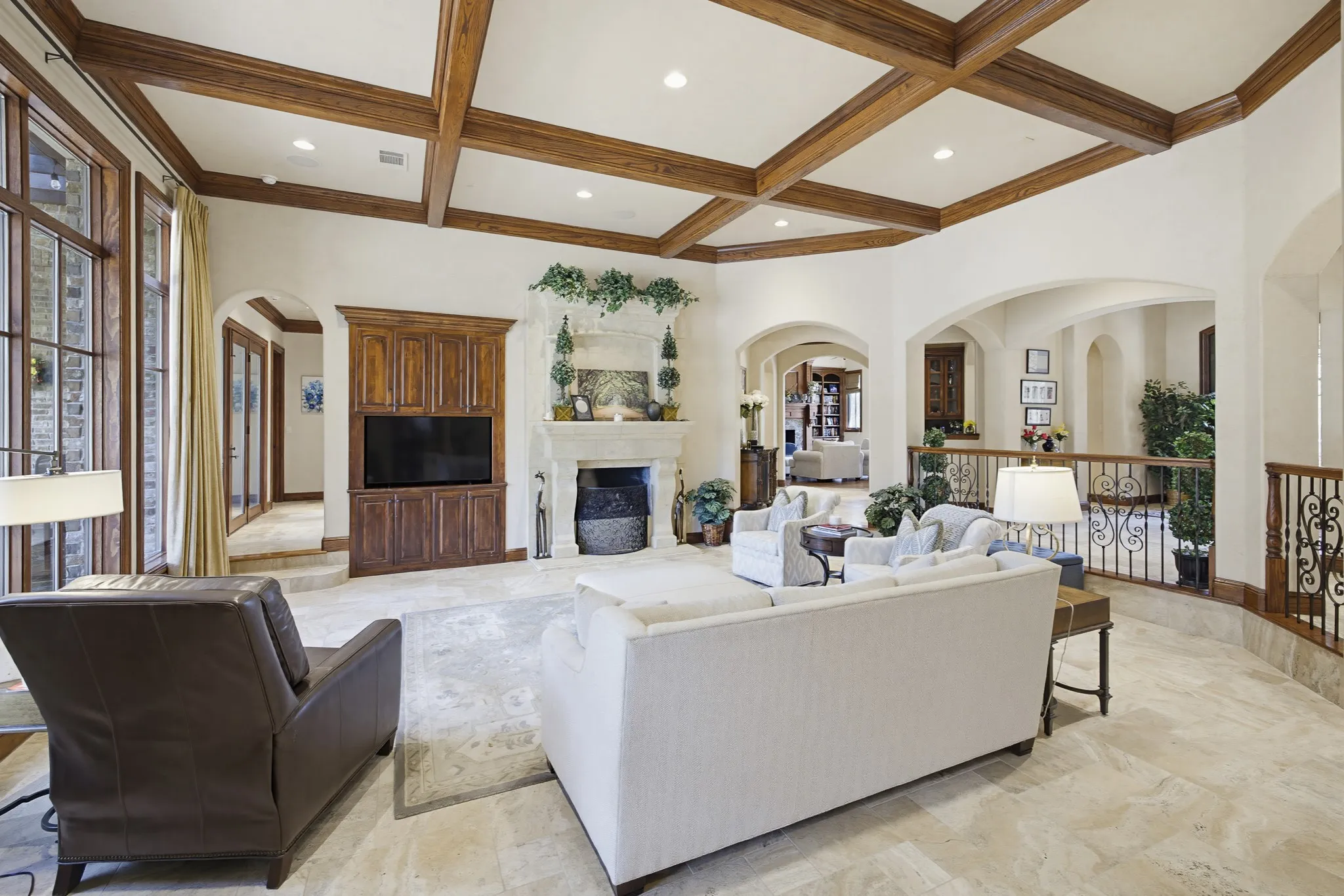 Single Family Residence For Sale in Tarrant County , 6705 Saucon Valley Drive, Fort Worth, Texas 76132, 4 Bedroom, 5 Bathroom, 3 Garage spaces, 5,493 Sqft, built in 2004, mls#21324685, Real Estate Agent in Fort Worth, Homes For Sale in Tarrant county, Homes For Sale in Fort Worth, Realtor in Fort Worth Texas, Real Estate Brokerage Independent Realty Texas, Luminita Cordes Realtor