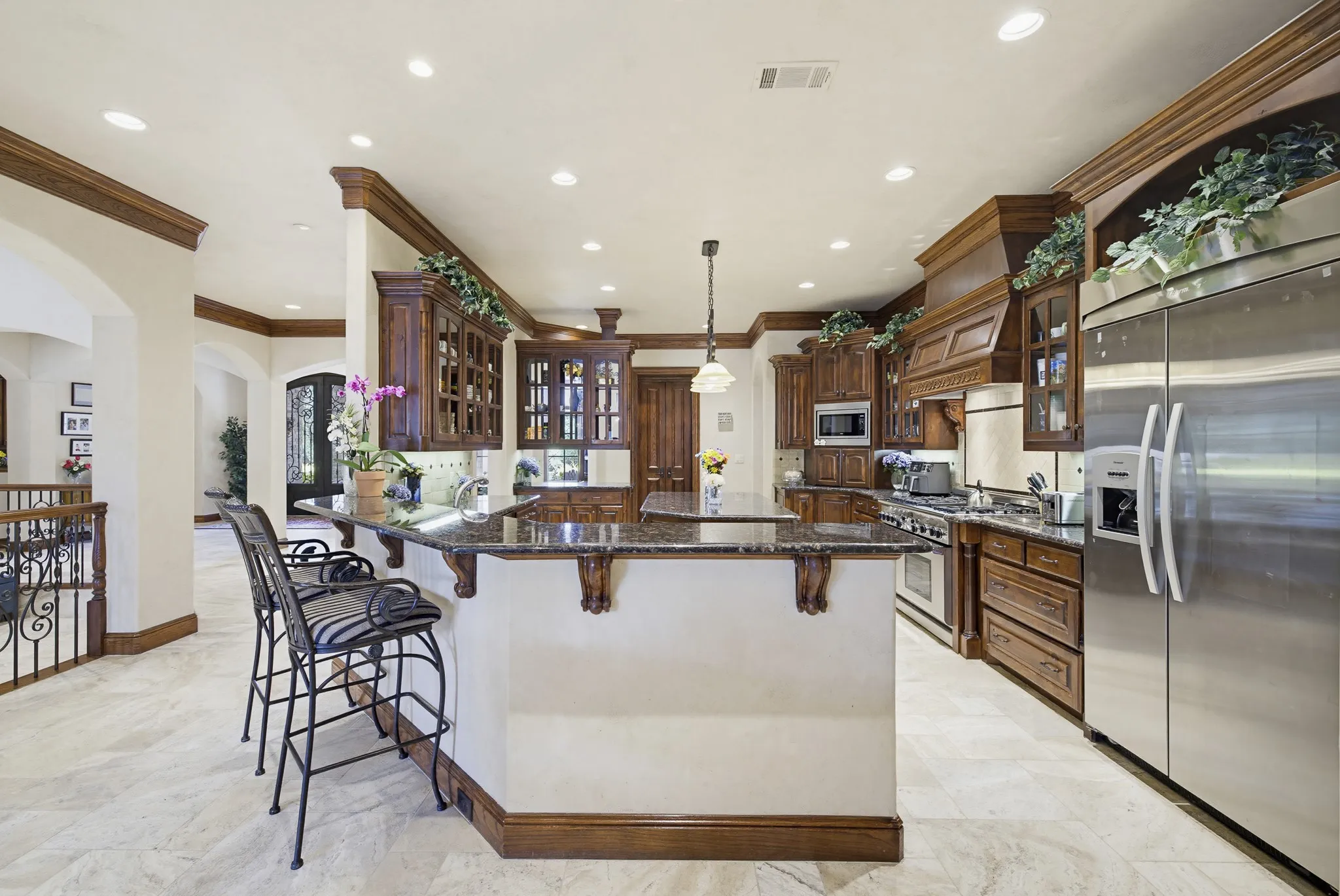 Single Family Residence For Sale in Tarrant County , 6705 Saucon Valley Drive, Fort Worth, Texas 76132, 4 Bedroom, 5 Bathroom, 3 Garage spaces, 5,493 Sqft, built in 2004, mls#21324685, Real Estate Agent in Fort Worth, Homes For Sale in Tarrant county, Homes For Sale in Fort Worth, Realtor in Fort Worth Texas, Real Estate Brokerage Independent Realty Texas, Luminita Cordes Realtor