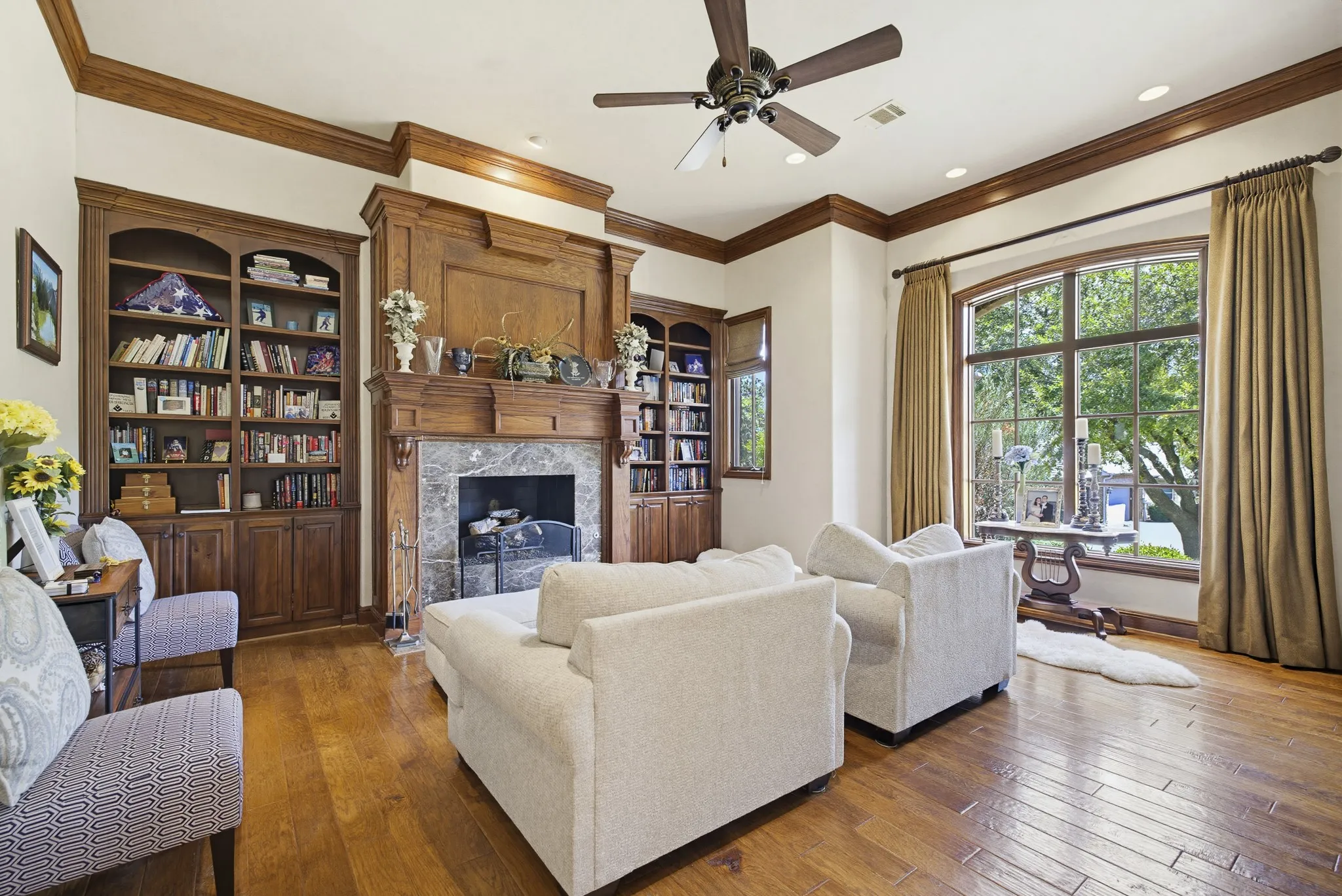 Single Family Residence For Sale in Tarrant County , 6705 Saucon Valley Drive, Fort Worth, Texas 76132, 4 Bedroom, 5 Bathroom, 3 Garage spaces, 5,493 Sqft, built in 2004, mls#21324685, Real Estate Agent in Fort Worth, Homes For Sale in Tarrant county, Homes For Sale in Fort Worth, Realtor in Fort Worth Texas, Real Estate Brokerage Independent Realty Texas, Luminita Cordes Realtor