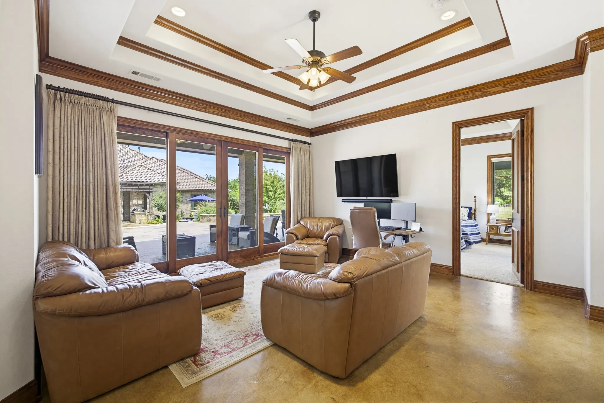Single Family Residence For Sale in Tarrant County , 6705 Saucon Valley Drive, Fort Worth, Texas 76132, 4 Bedroom, 5 Bathroom, 3 Garage spaces, 5,493 Sqft, built in 2004, mls#21324685, Real Estate Agent in Fort Worth, Homes For Sale in Tarrant county, Homes For Sale in Fort Worth, Realtor in Fort Worth Texas, Real Estate Brokerage Independent Realty Texas, Luminita Cordes Realtor