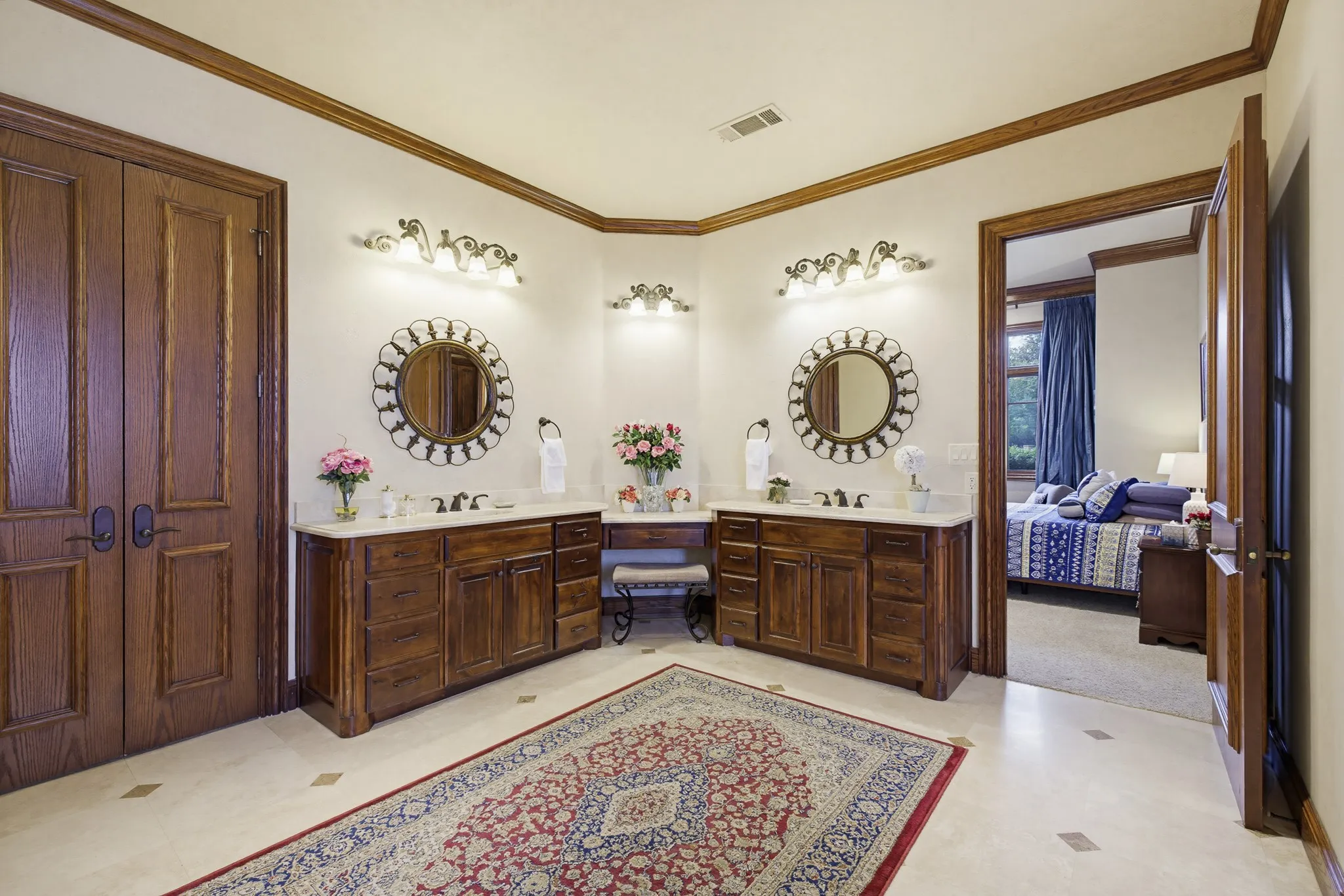 Single Family Residence For Sale in Tarrant County , 6705 Saucon Valley Drive, Fort Worth, Texas 76132, 4 Bedroom, 5 Bathroom, 3 Garage spaces, 5,493 Sqft, built in 2004, mls#21324685, Real Estate Agent in Fort Worth, Homes For Sale in Tarrant county, Homes For Sale in Fort Worth, Realtor in Fort Worth Texas, Real Estate Brokerage Independent Realty Texas, Luminita Cordes Realtor