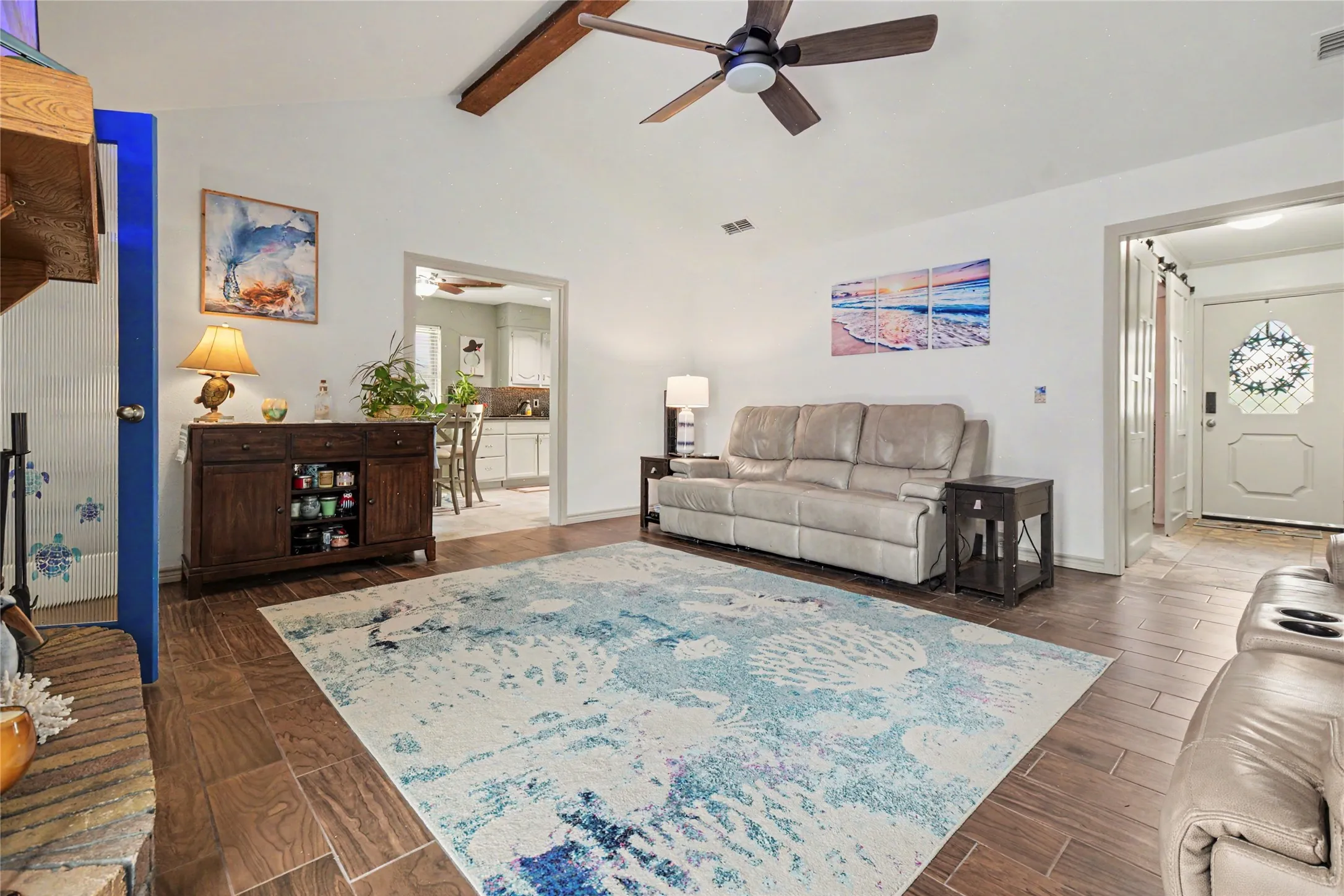 Single Family Residence For Sale in Collin County , 710 Rush Creek Drive, Allen, Texas 75002, 3 Bedroom, 2 Bathroom, 2 Garage spaces, 2,087 Sqft, built in 1981, mls#21325840, Real Estate Agent in Allen, Homes For Sale in Collin county, Homes For Sale in Allen, Realtor in Allen Texas, Real Estate Brokerage Independent Realty Texas, Luminita Cordes Realtor