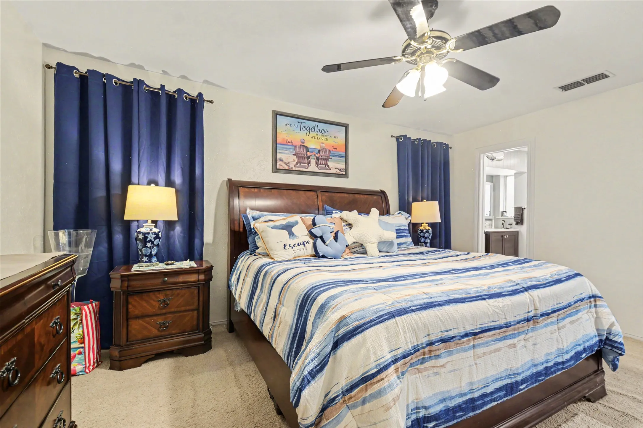 Single Family Residence For Sale in Collin County , 710 Rush Creek Drive, Allen, Texas 75002, 3 Bedroom, 2 Bathroom, 2 Garage spaces, 2,087 Sqft, built in 1981, mls#21325840, Real Estate Agent in Allen, Homes For Sale in Collin county, Homes For Sale in Allen, Realtor in Allen Texas, Real Estate Brokerage Independent Realty Texas, Luminita Cordes Realtor