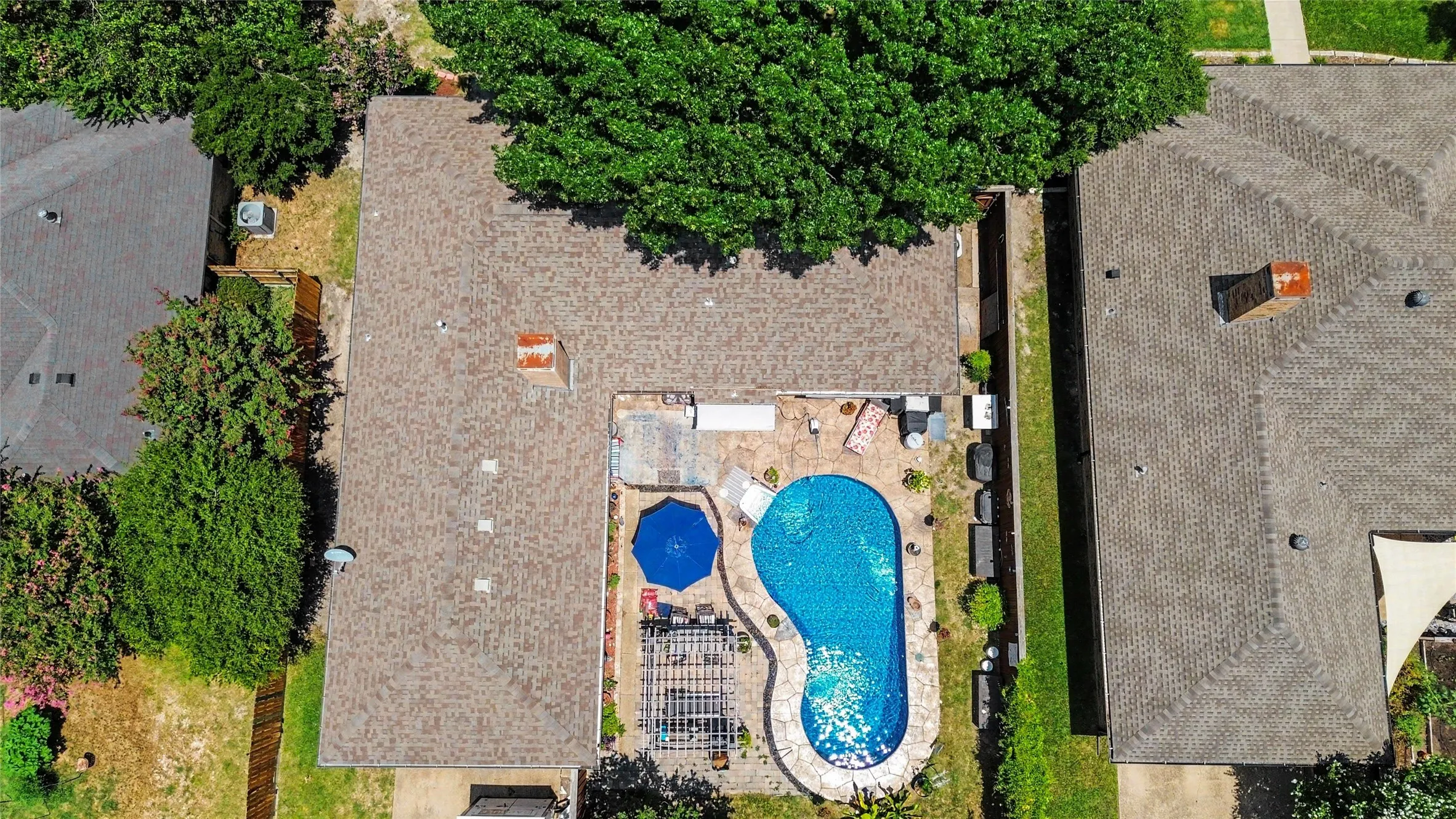Single Family Residence For Sale in Collin County , 710 Rush Creek Drive, Allen, Texas 75002, 3 Bedroom, 2 Bathroom, 2 Garage spaces, 2,087 Sqft, built in 1981, mls#21325840, Real Estate Agent in Allen, Homes For Sale in Collin county, Homes For Sale in Allen, Realtor in Allen Texas, Real Estate Brokerage Independent Realty Texas, Luminita Cordes Realtor