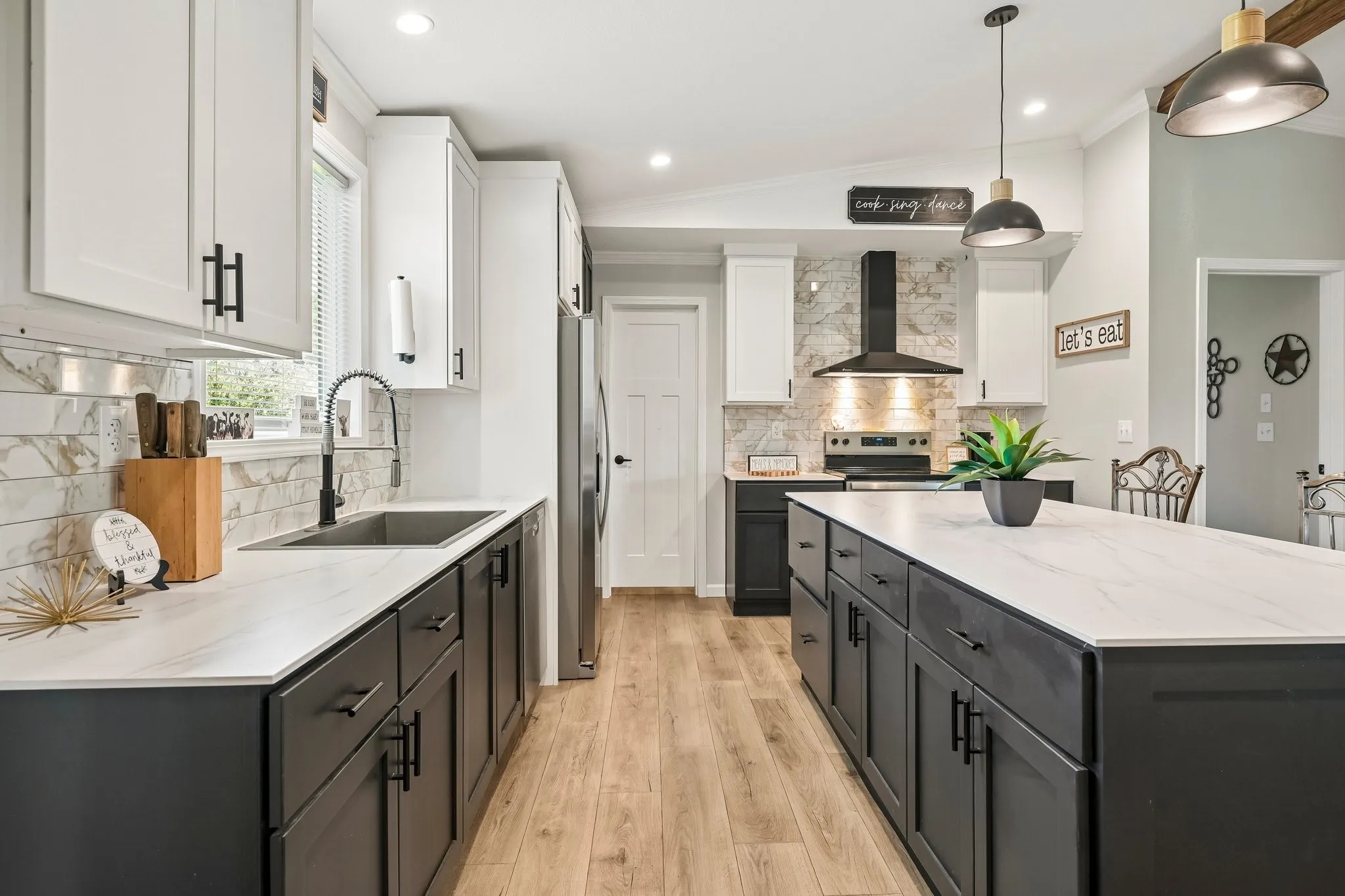 Manufactured Home For Sale in Collin County , 13391 Westover Lane, Anna, Texas 75409, 3 Bedroom, 2 Bathroom, 2 Garage spaces, 1,792 Sqft, built in 2025, mls#21323095, Real Estate Agent in Anna, Homes For Sale in Collin county, Homes For Sale in Anna, Realtor in Anna Texas, Real Estate Brokerage Independent Realty Texas, Luminita Cordes Realtor