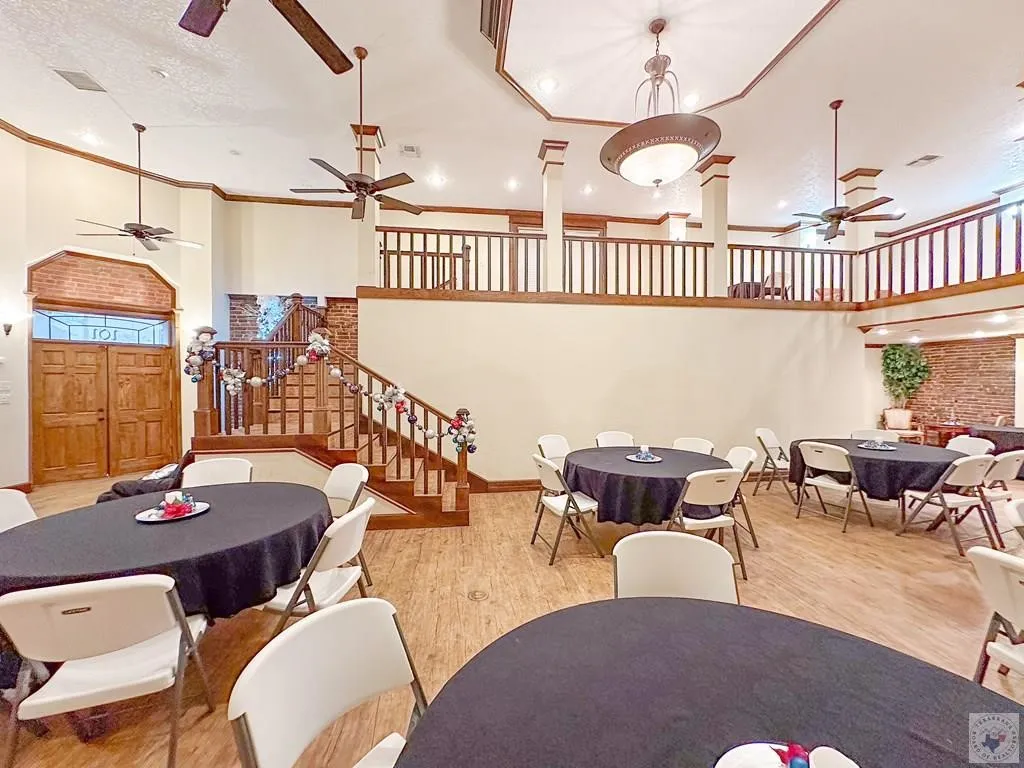 Business For Sale in Bowie County , 101 Runnels, De Kalb, Texas 75559, 0, 0, Garage spaces, 0 Sqft, built in 2000, Price $349,900, mls#21325987, Real Estate Agent in De Kalb, Homes For Sale in Bowie county, Homes For Sale in De Kalb, Realtor in De Kalb Texas, Real Estate Brokerage Independent Realty Texas, Luminita Cordes Realtor