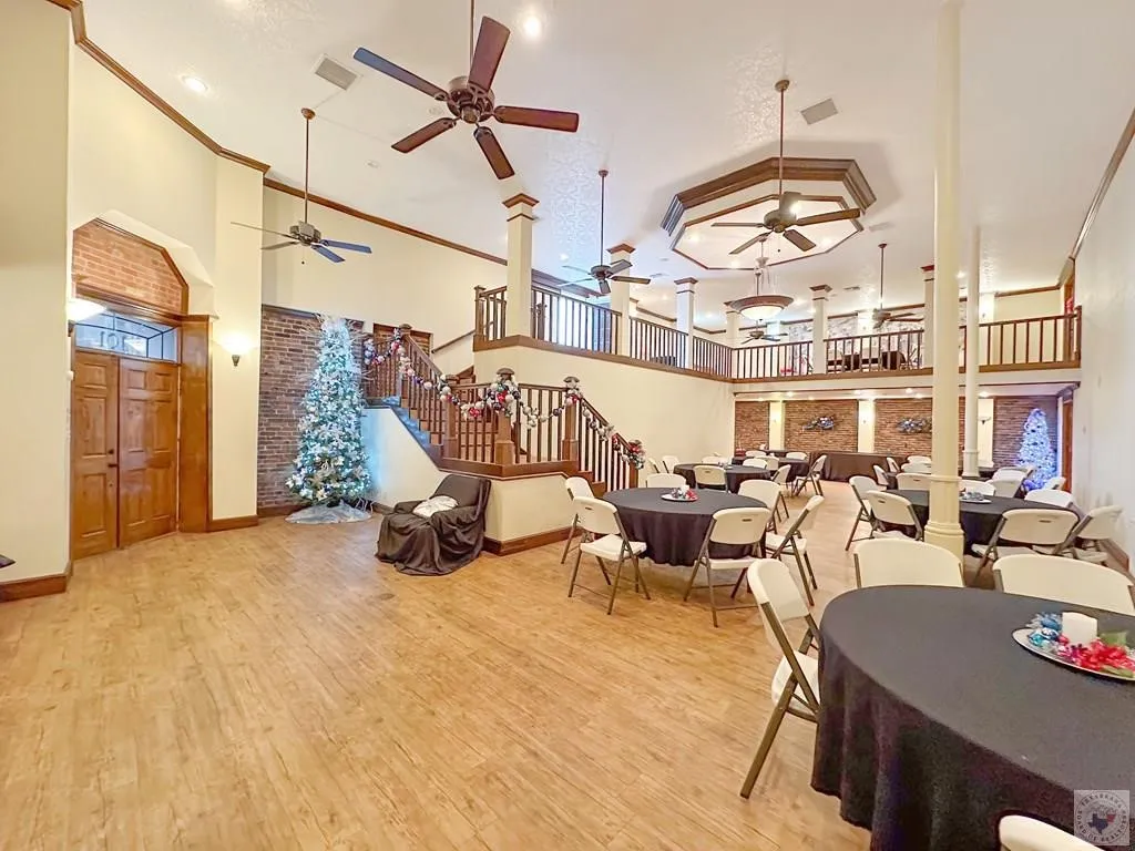 Business For Sale in Bowie County , 101 Runnels, De Kalb, Texas 75559, 0, 0, Garage spaces, 0 Sqft, built in 2000, Price $349,900, mls#21325987, Real Estate Agent in De Kalb, Homes For Sale in Bowie county, Homes For Sale in De Kalb, Realtor in De Kalb Texas, Real Estate Brokerage Independent Realty Texas, Luminita Cordes Realtor