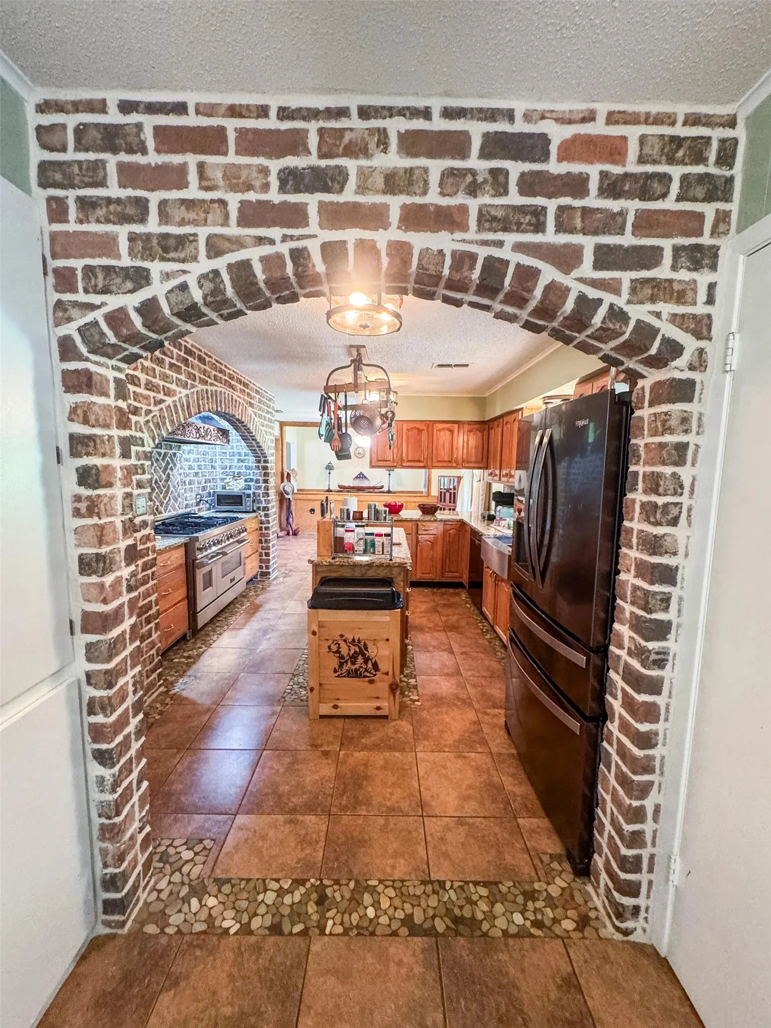 Single Family Residence For Sale in Cass County , 316 County Road 2750, Hughes Springs, Texas 75656, 3 Bedroom, 3 Bathroom, Garage spaces, 2,694 Sqft, built in 1976, mls#21326018, Real Estate Agent in Hughes Springs, Homes For Sale in Cass county, Homes For Sale in Hughes Springs, Realtor in Hughes Springs Texas, Real Estate Brokerage Independent Realty Texas, Luminita Cordes Realtor