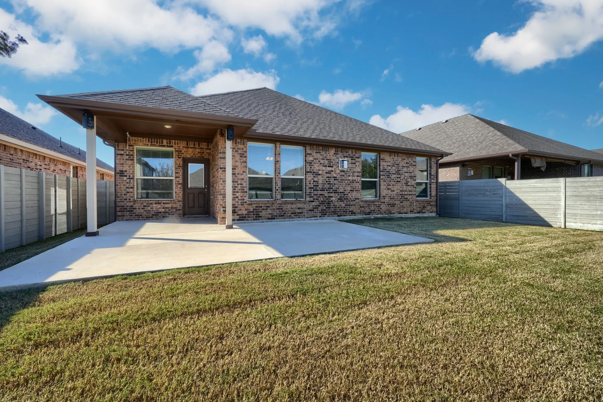 Single Family Residence For Rent in Denton County , 936 Meadows Drive, Argyle, Texas 76226, 4 Bedroom, 2 Bathroom, 2 Garage spaces, 2,033 Sqft, built in 2019, mls#21326001, Real Estate Agent in Argyle, Homes For Rent in Denton county, Homes For Rent in Argyle, Realtor in Argyle Texas, Real Estate Brokerage Independent Realty Texas, Luminita Cordes Realtor