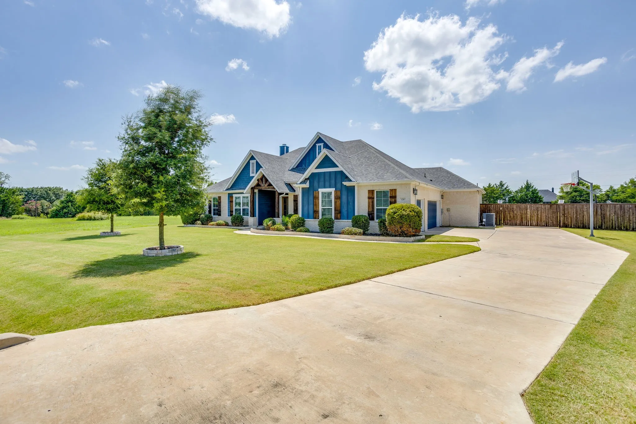 3 car garage