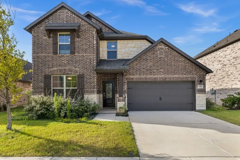 Single Family Residence For Sale in Ellis County , 7150 Nandina Drive, Venus, Texas 76084, 4 Bedroom, 3 Bathroom, 2 Garage spaces, 2,637 Sqft, built in 2024, mls#21326035, Real Estate Agent in Venus, Homes For Sale in Ellis county, Homes For Sale in Venus, Realtor in Venus Texas, Real Estate Brokerage Independent Realty Texas, Luminita Cordes Realtor