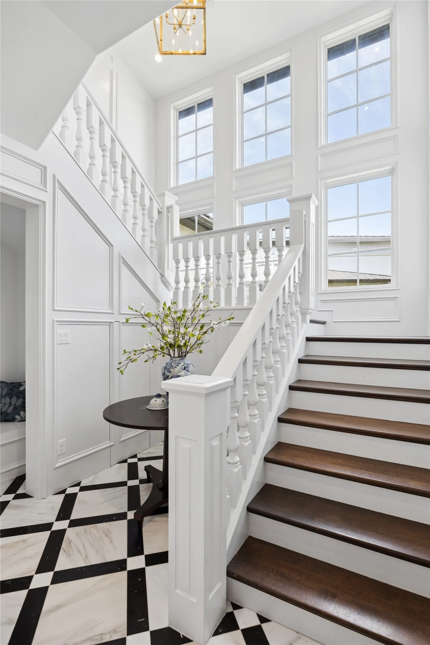 Single Family Residence For Sale in Tarrant County , 2021 Granada Trail, Westlake, Texas 76262, 4 Bedroom, 7 Bathroom, 4 Garage spaces, 7,101 Sqft, built in 2016, mls#21312000, Real Estate Agent in Westlake, Homes For Sale in Tarrant county, Homes For Sale in Westlake, Realtor in Westlake Texas, Real Estate Brokerage Independent Realty Texas, Luminita Cordes Realtor