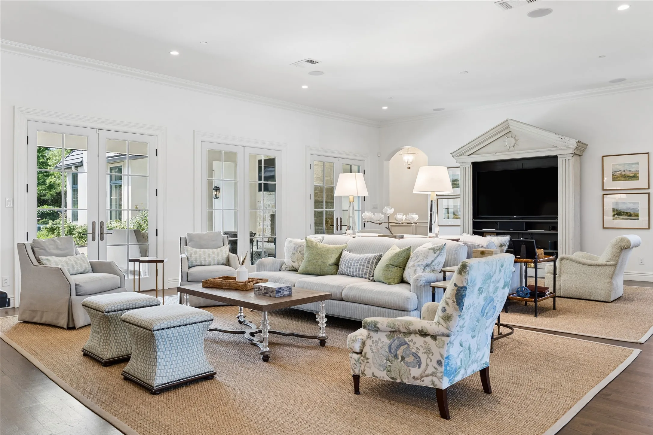 Single Family Residence For Sale in Tarrant County , 2021 Granada Trail, Westlake, Texas 76262, 4 Bedroom, 7 Bathroom, 4 Garage spaces, 7,101 Sqft, built in 2016, mls#21312000, Real Estate Agent in Westlake, Homes For Sale in Tarrant county, Homes For Sale in Westlake, Realtor in Westlake Texas, Real Estate Brokerage Independent Realty Texas, Luminita Cordes Realtor