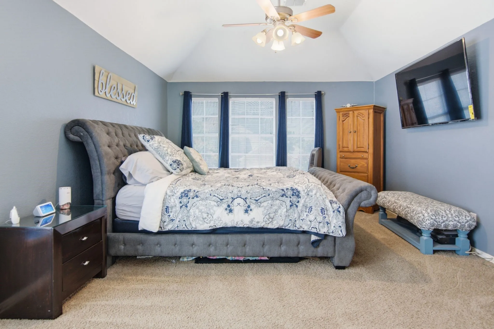 Single Family Residence For Sale in Tarrant County , 5225 Merced Drive, Fort Worth, Texas 76137, 5 Bedroom, 3 Bathroom, 2 Garage spaces, 3,141 Sqft, built in 1995, mls#21325991, Real Estate Agent in Fort Worth, Homes For Sale in Tarrant county, Homes For Sale in Fort Worth, Realtor in Fort Worth Texas, Real Estate Brokerage Independent Realty Texas, Luminita Cordes Realtor