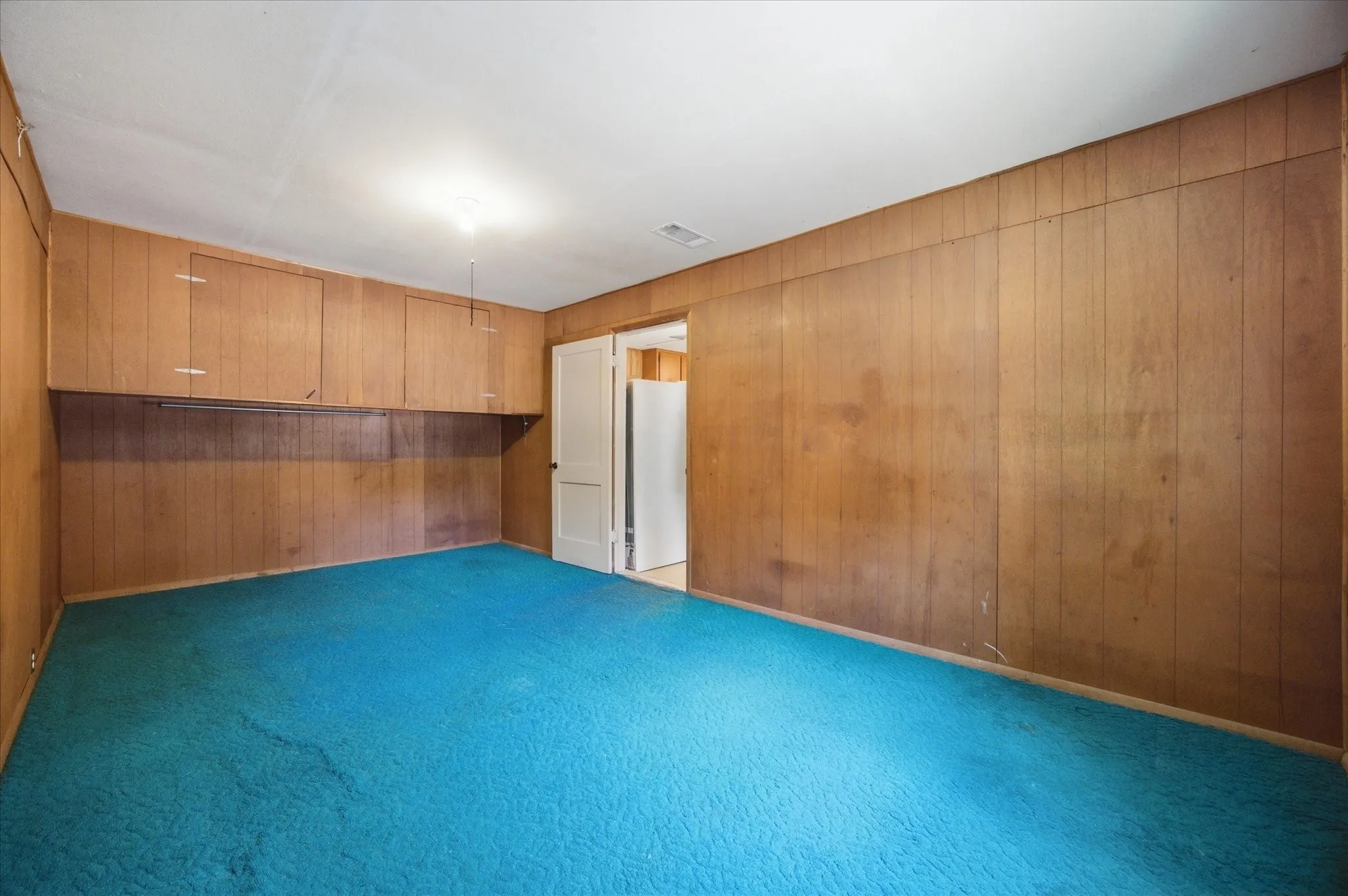 Single Family Residence For Sale in Dallas County , 1662 Birch Street, Grand Prairie, Texas 75050, 3 Bedroom, 2 Bathroom, Garage spaces, 1,469 Sqft, built in 1942, mls#21325581, Real Estate Agent in Grand Prairie, Homes For Sale in Dallas county, Homes For Sale in Grand Prairie, Realtor in Grand Prairie Texas, Real Estate Brokerage Independent Realty Texas, Luminita Cordes Realtor