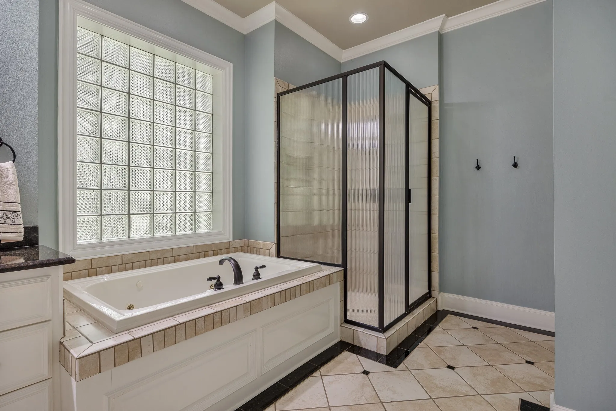 Double vanity
