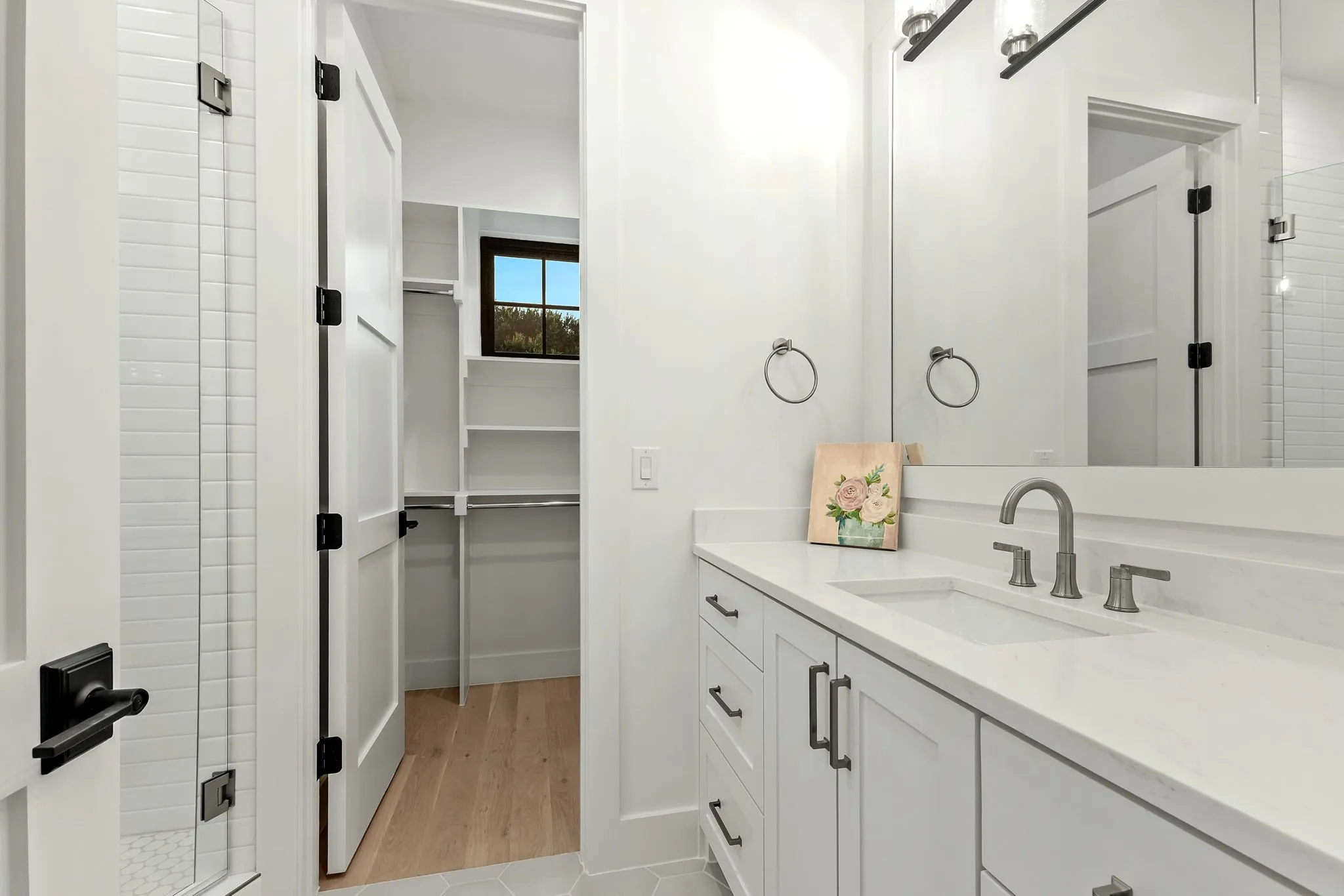 Walk in closet and ensuite bath