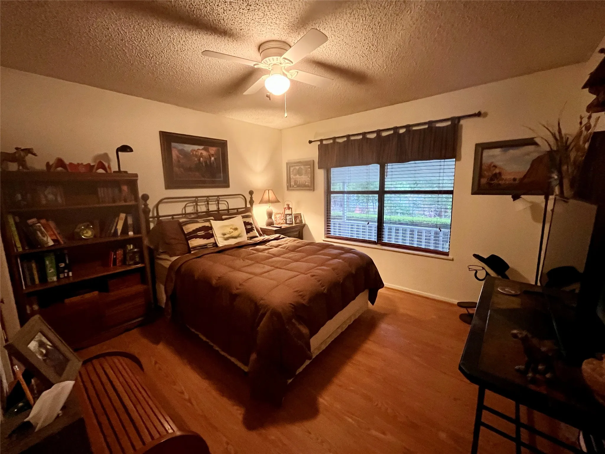 Single Family Residence For Sale in Erath County , 947 County Road 239, Hico, Texas 76457, 3 Bedroom, 2 Bathroom, Garage spaces, 2,210 Sqft, built in 1996, Price $1,050,000, mls#21326081, Real Estate Agent in Hico, Homes For Sale in Erath county, Homes For Sale in Hico, Realtor in Hico Texas, Real Estate Brokerage Independent Realty Texas, Luminita Cordes Realtor