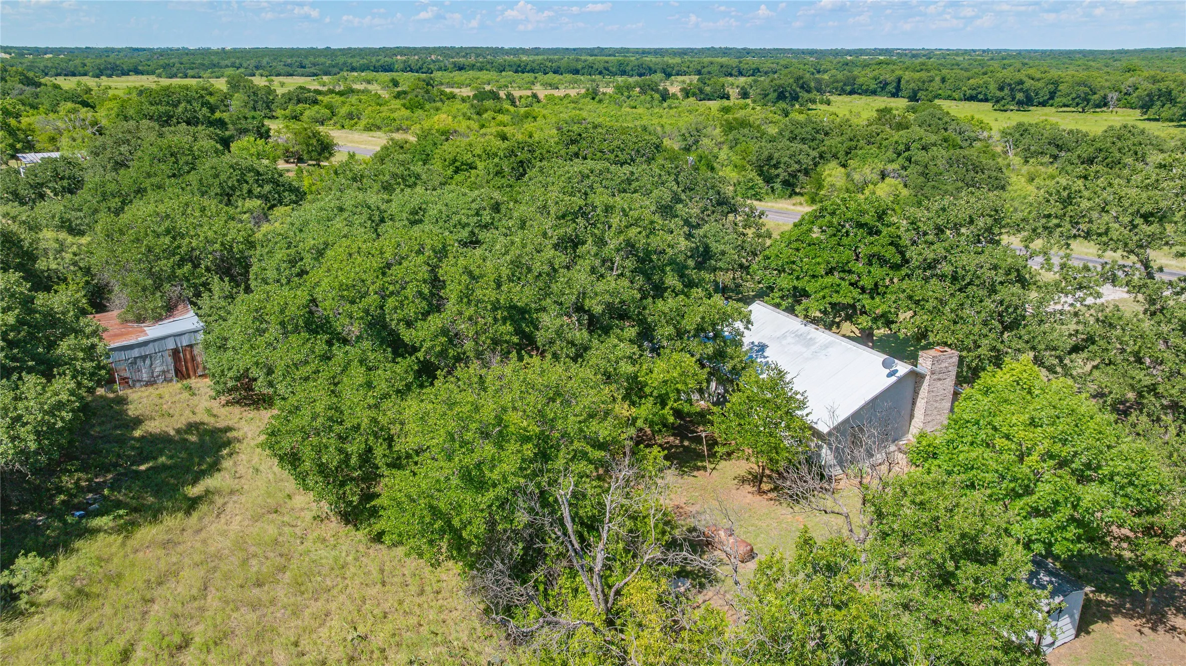 Single Family Residence For Sale in Comanche County , 1700 Fm 679, Gorman, Texas 76454, 4 Bedroom, 1 Bathroom, Garage spaces, 1,518 Sqft, built in 1965, mls#21325206, Real Estate Agent in Gorman, Homes For Sale in Comanche county, Homes For Sale in Gorman, Realtor in Gorman Texas, Real Estate Brokerage Independent Realty Texas, Luminita Cordes Realtor