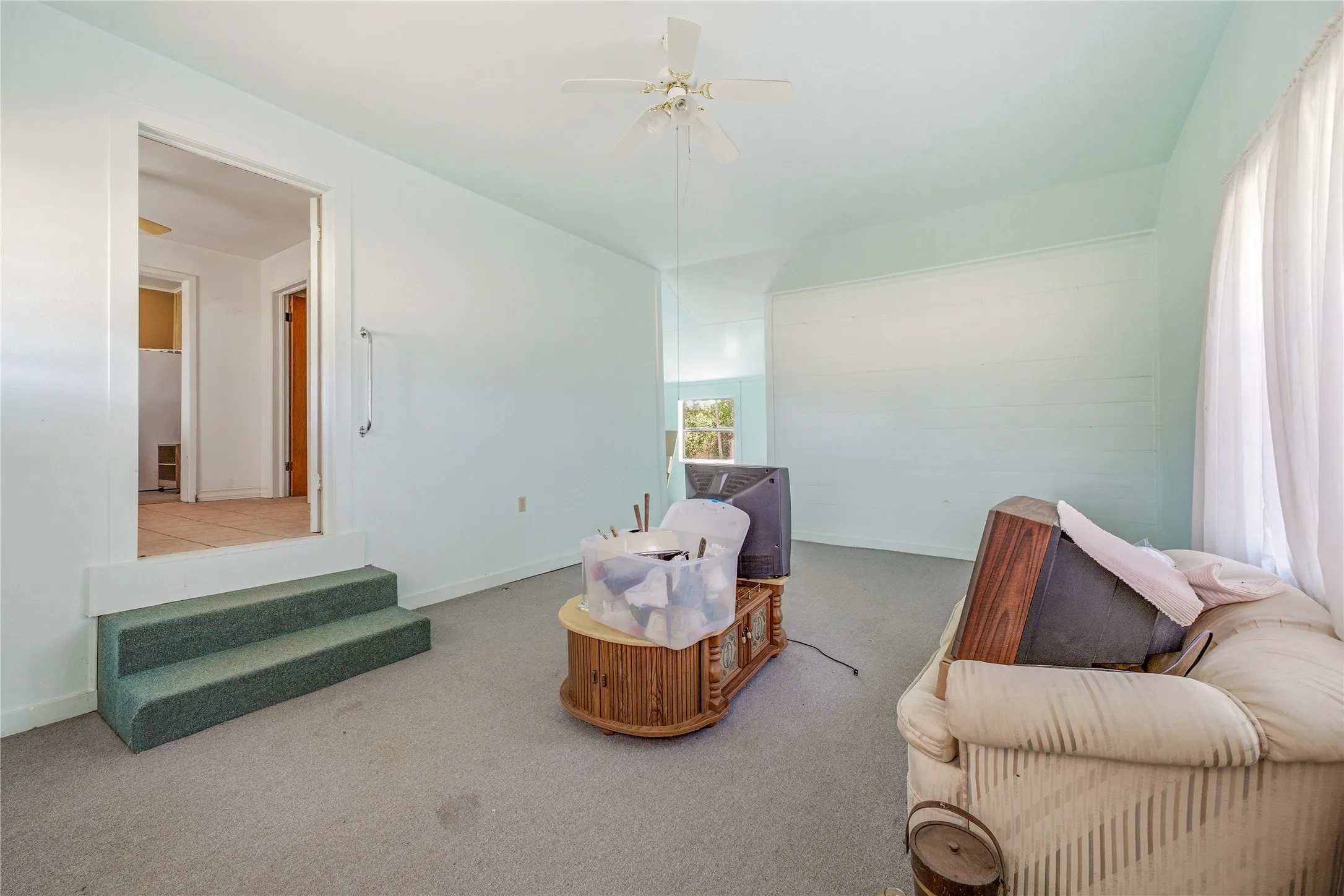 Single Family Residence For Sale in Comanche County , 1700 Fm 679, Gorman, Texas 76454, 4 Bedroom, 1 Bathroom, Garage spaces, 1,518 Sqft, built in 1965, mls#21325206, Real Estate Agent in Gorman, Homes For Sale in Comanche county, Homes For Sale in Gorman, Realtor in Gorman Texas, Real Estate Brokerage Independent Realty Texas, Luminita Cordes Realtor
