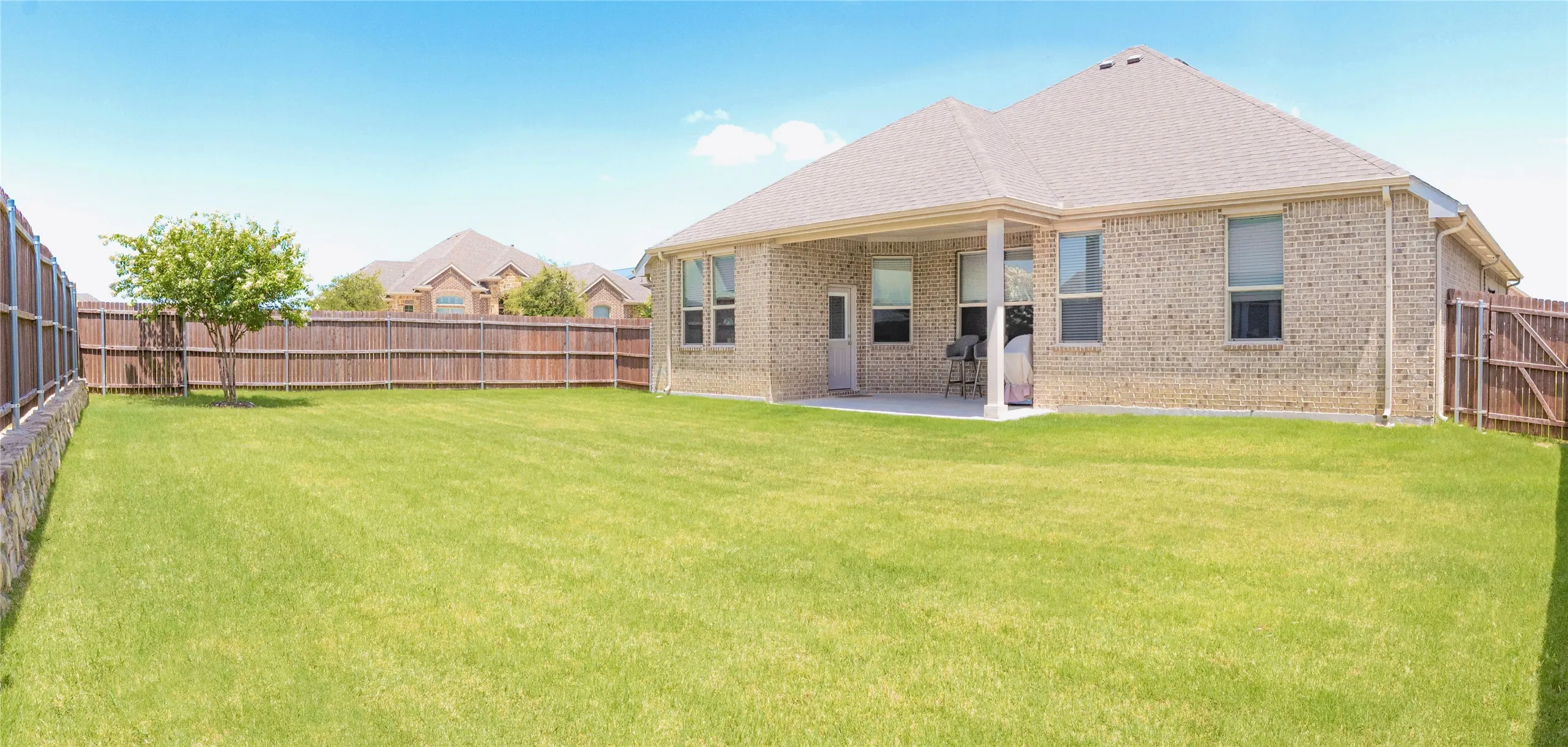 Single Family Residence For Sale in Ellis County , 3608 Rolling Meadows Drive, Grand Prairie, Texas 76065, 4 Bedroom, 2 Bathroom, 2 Garage spaces, 1,890 Sqft, built in 2021, mls#21322801, Real Estate Agent in Grand Prairie, Homes For Sale in Ellis county, Homes For Sale in Grand Prairie, Realtor in Grand Prairie Texas, Real Estate Brokerage Independent Realty Texas, Luminita Cordes Realtor