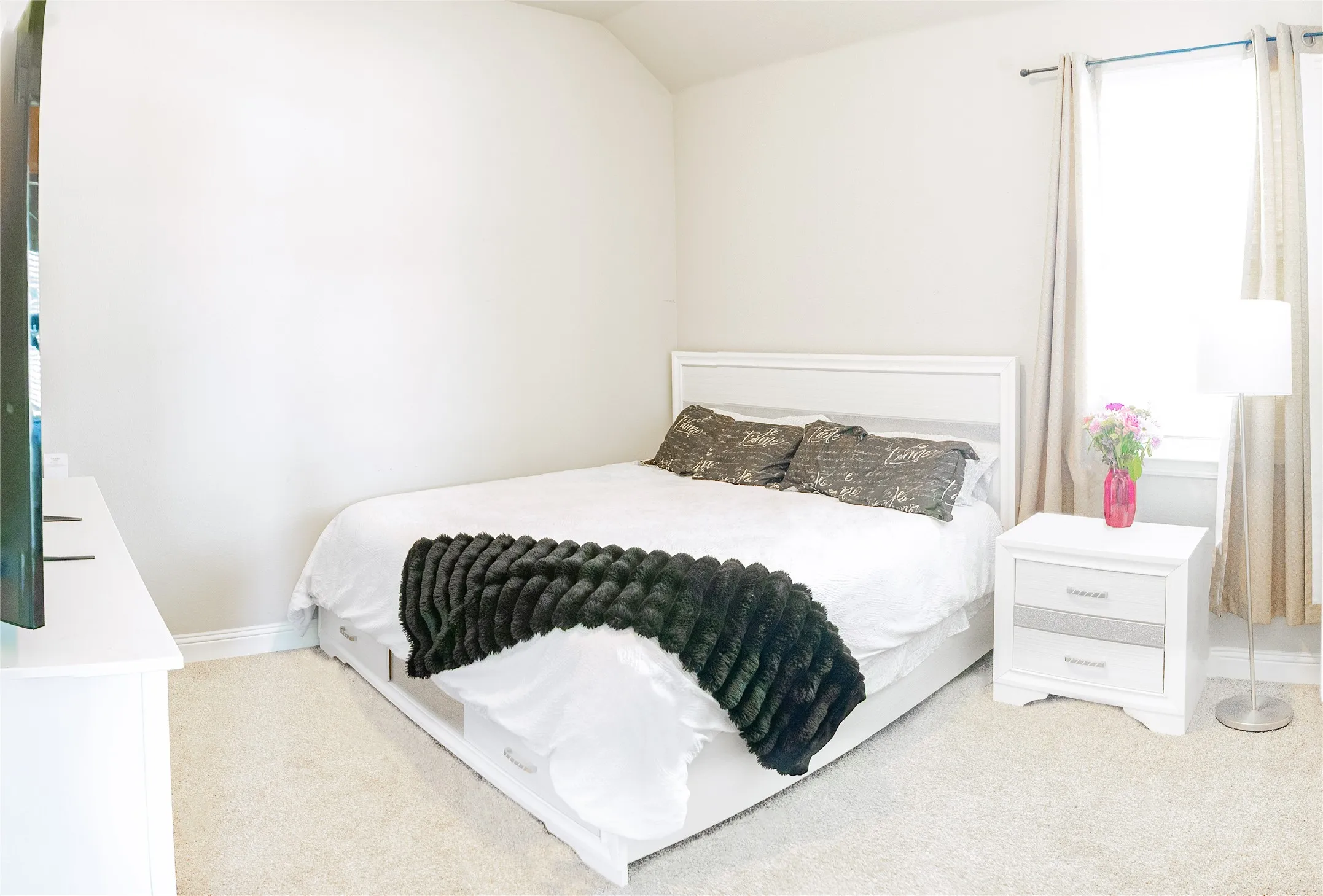 Single Family Residence For Sale in Ellis County , 3608 Rolling Meadows Drive, Grand Prairie, Texas 76065, 4 Bedroom, 2 Bathroom, 2 Garage spaces, 1,890 Sqft, built in 2021, mls#21322801, Real Estate Agent in Grand Prairie, Homes For Sale in Ellis county, Homes For Sale in Grand Prairie, Realtor in Grand Prairie Texas, Real Estate Brokerage Independent Realty Texas, Luminita Cordes Realtor