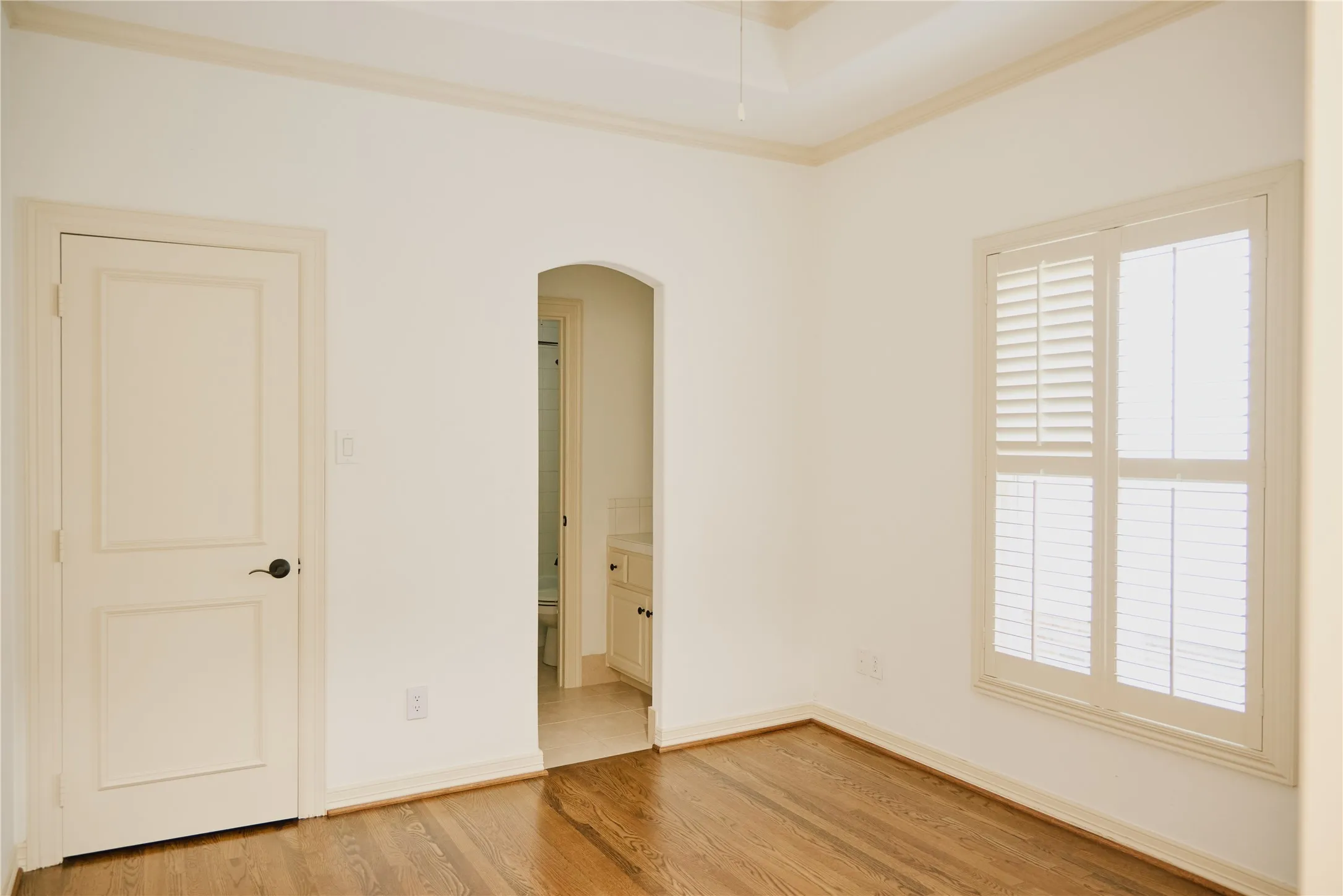 Single Family Residence For Sale in Dallas County , 3448 Shenandoah Street, University Park, Texas 75205, 4 Bedroom, 5 Bathroom, 2 Garage spaces, 3,544 Sqft, built in 2005, mls#21323238, Real Estate Agent in University Park, Homes For Sale in Dallas county, Homes For Sale in University Park, Realtor in University Park Texas, Real Estate Brokerage Independent Realty Texas, Luminita Cordes Realtor