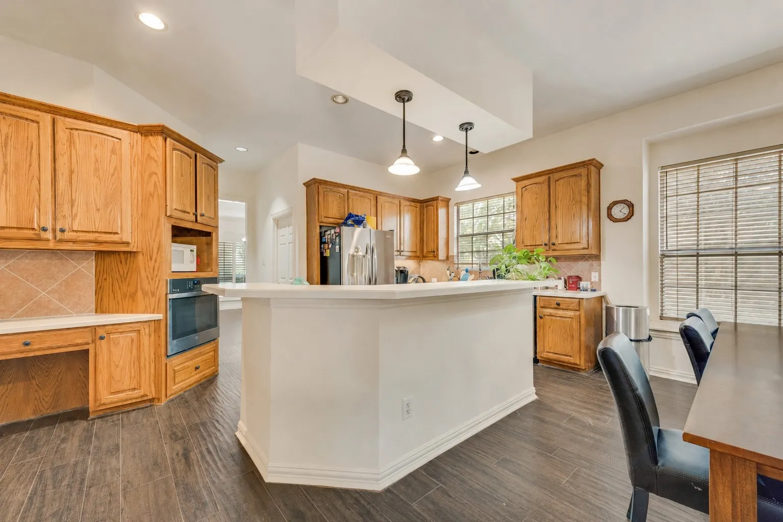 Single Family Residence For Sale in Collin County , 3816 Pilot Drive, Plano, Texas 75025, 5 Bedroom, 5 Bathroom, 3 Garage spaces, 3,672 Sqft, built in 1998, mls#21321932, Real Estate Agent in Plano, Homes For Sale in Collin county, Homes For Sale in Plano, Realtor in Plano Texas, Real Estate Brokerage Independent Realty Texas, Luminita Cordes Realtor