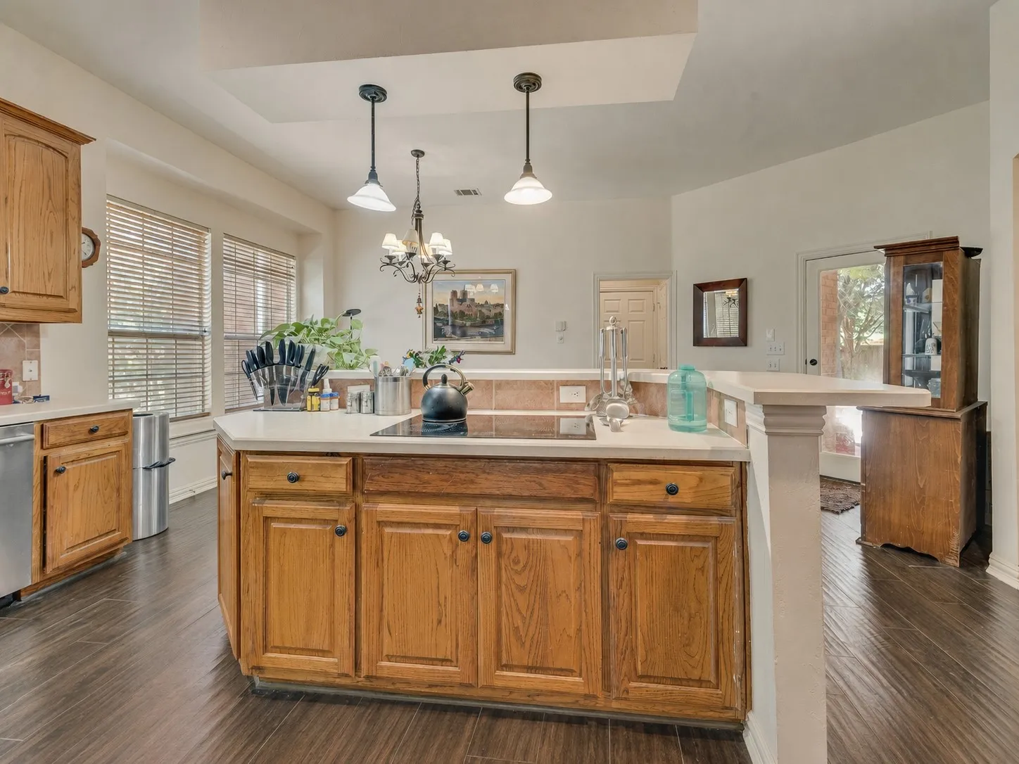 Single Family Residence For Sale in Collin County , 3816 Pilot Drive, Plano, Texas 75025, 5 Bedroom, 5 Bathroom, 3 Garage spaces, 3,672 Sqft, built in 1998, mls#21321932, Real Estate Agent in Plano, Homes For Sale in Collin county, Homes For Sale in Plano, Realtor in Plano Texas, Real Estate Brokerage Independent Realty Texas, Luminita Cordes Realtor