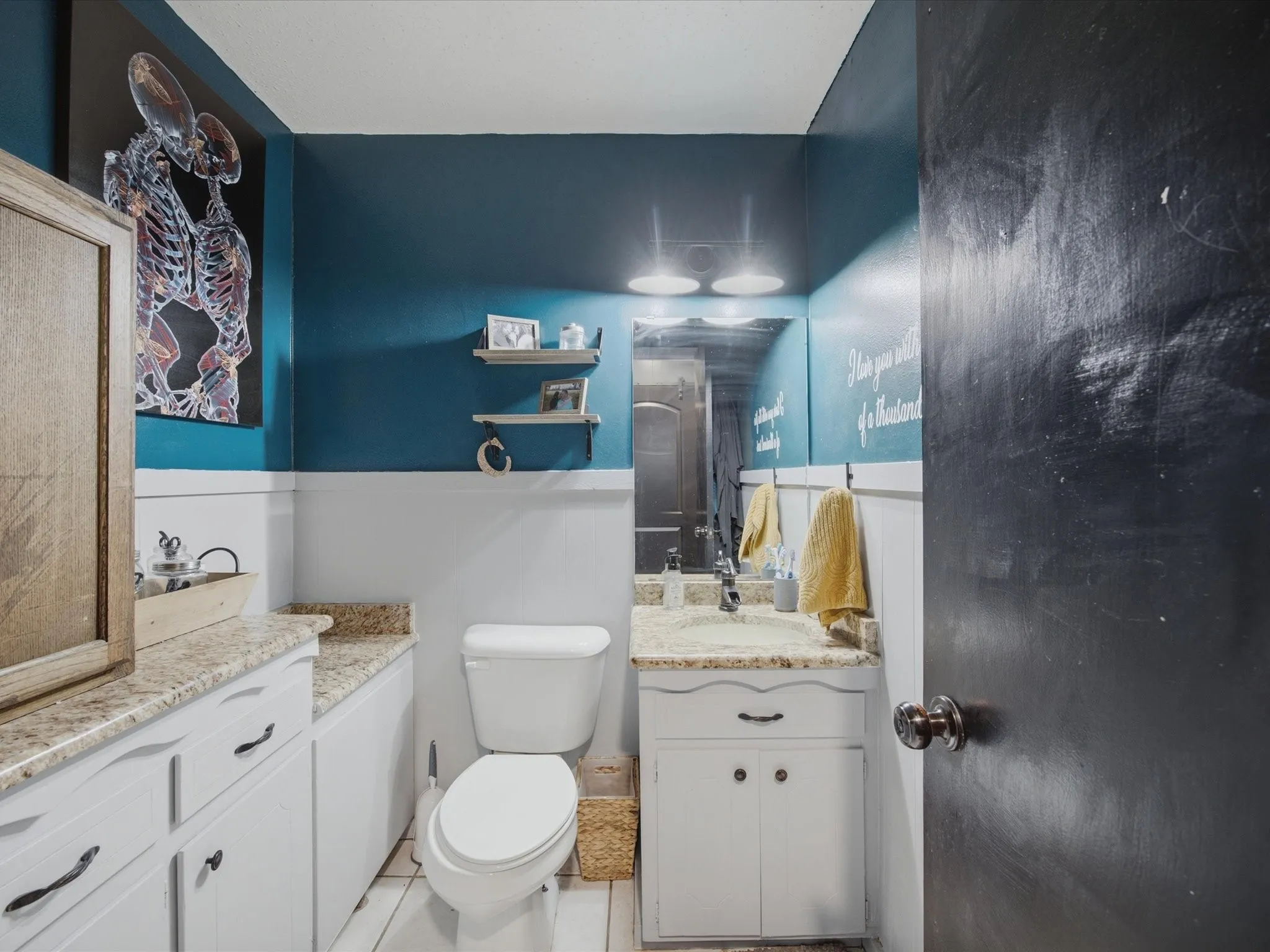 Half bath in 2nd Primary