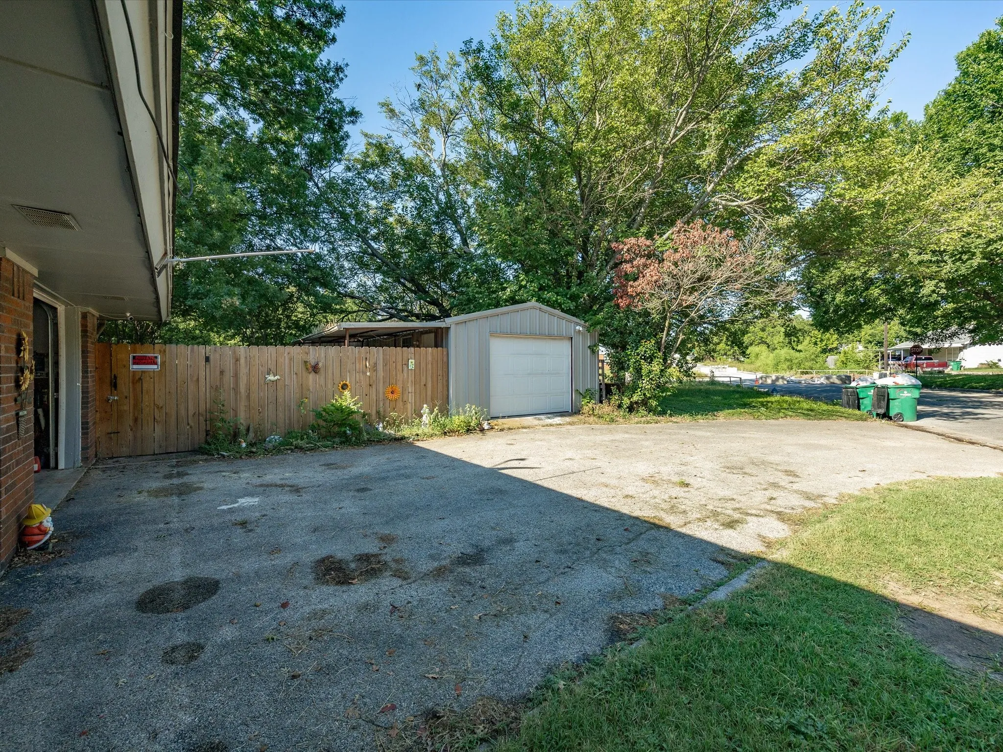 Storage building/Workshop/Garage with electric and spray foam