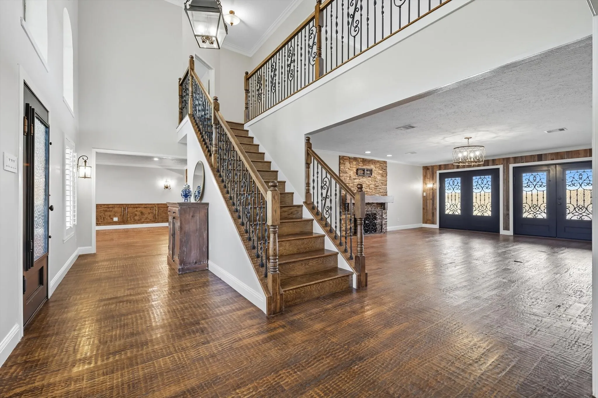 Single Family Residence For Sale in Dallas County , 7632 Tallow Drive, Irving, Texas 75063, 5 Bedroom, 4 Bathroom, 2 Garage spaces, 4,426 Sqft, built in 1989, mls#21325287, Real Estate Agent in Irving, Homes For Sale in Dallas county, Homes For Sale in Irving, Realtor in Irving Texas, Real Estate Brokerage Independent Realty Texas, Luminita Cordes Realtor