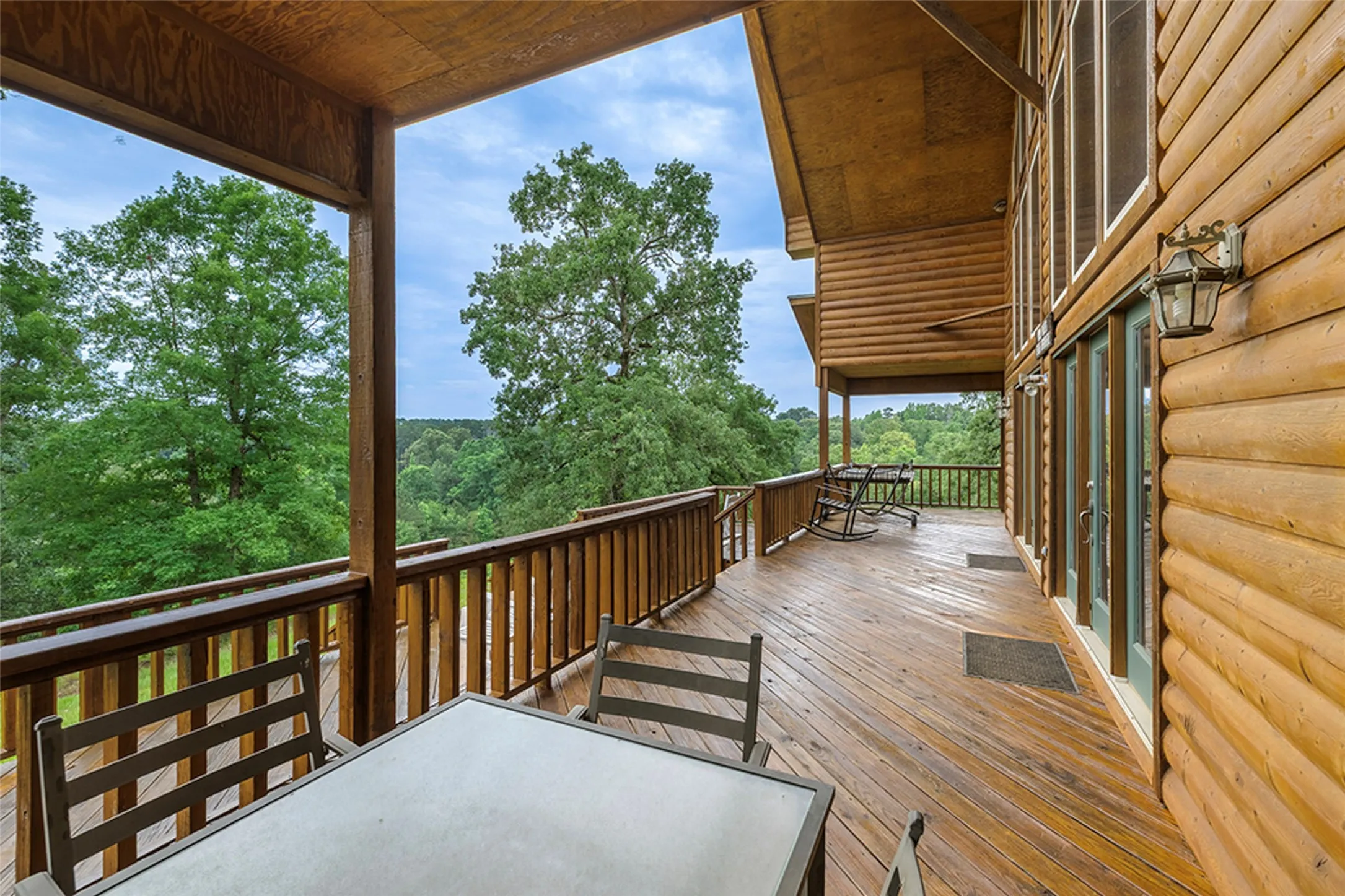 Single Family Residence For Sale in Cass County , 252 County Road 2110, Atlanta, Texas 75551, 3 Bedroom, 3 Bathroom, Garage spaces, 1,800 Sqft, built in 2008, mls#21326038, Real Estate Agent in Atlanta, Homes For Sale in Cass county, Homes For Sale in Atlanta, Realtor in Atlanta Texas, Real Estate Brokerage Independent Realty Texas, Luminita Cordes Realtor