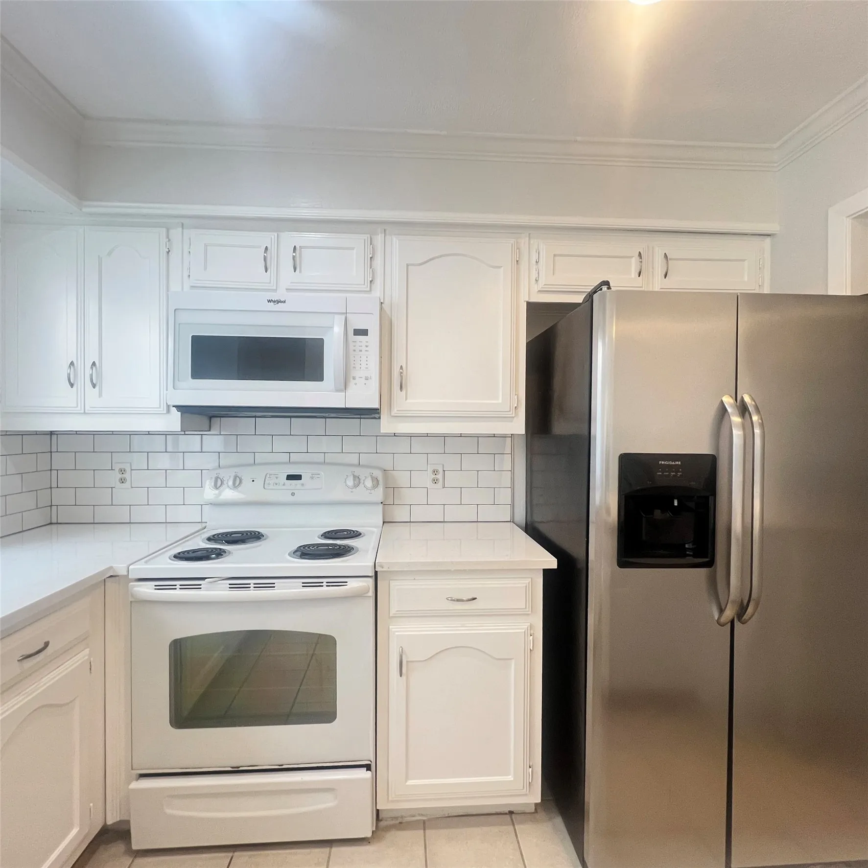 Duplex For Rent in Dallas County , 3037 Airhaven Street, Dallas, Texas 75229, 3 Bedroom, 2 Bathroom, 2 Garage spaces, 1,176 Sqft, built in 1981, mls#21326111, Real Estate Agent in Dallas, Homes For Rent in Dallas county, Homes For Rent in Dallas, Realtor in Dallas Texas, Real Estate Brokerage Independent Realty Texas, Luminita Cordes Realtor