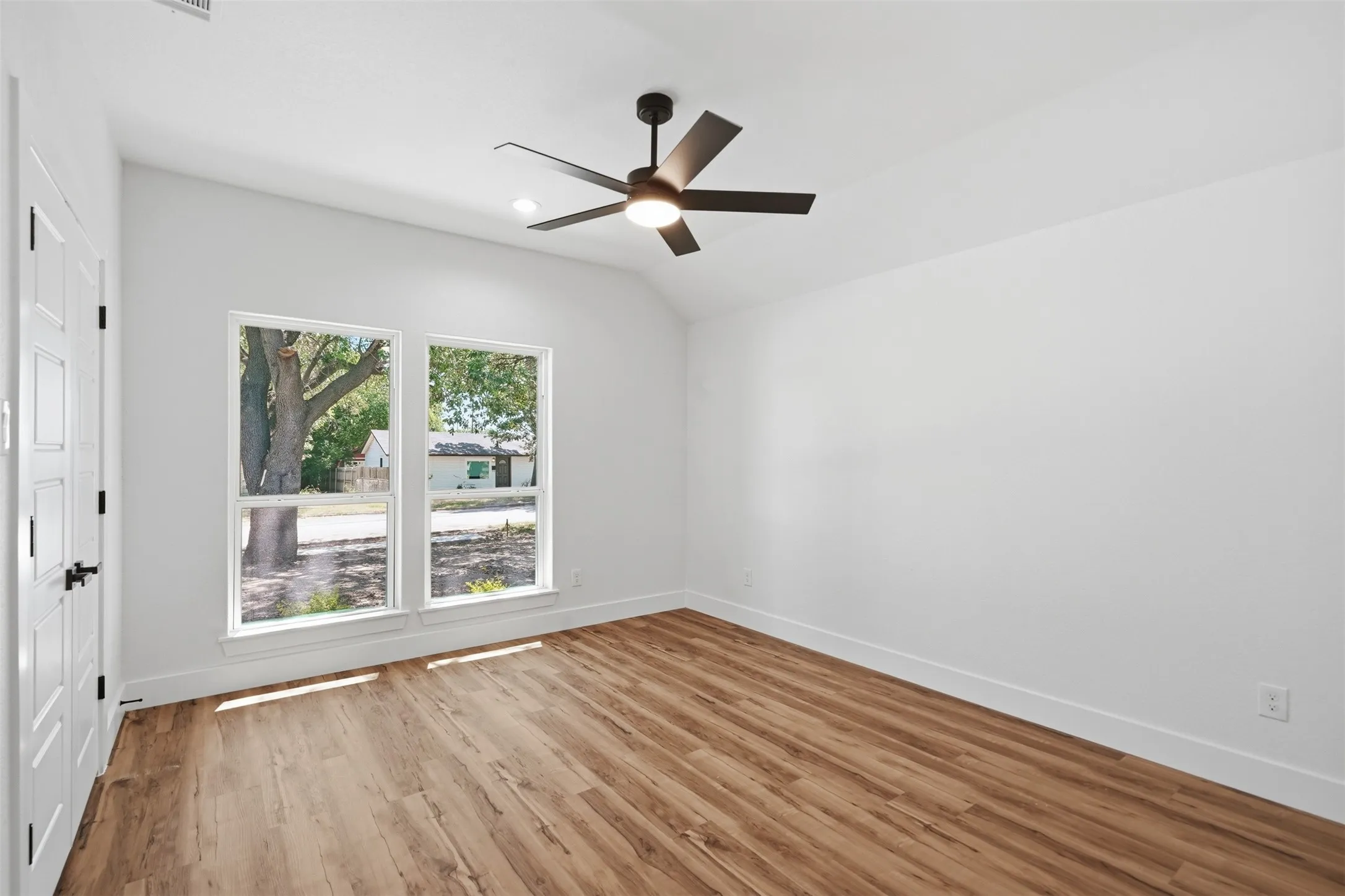 Single Family Residence For Sale in Tarrant County , 907 Renfro Drive, White Settlement, Texas 76108, 3 Bedroom, 2 Bathroom, 2 Garage spaces, 1,790 Sqft, built in 2026, mls#21326042, Real Estate Agent in White Settlement, Homes For Sale in Tarrant county, Homes For Sale in White Settlement, Realtor in White Settlement Texas, Real Estate Brokerage Independent Realty Texas, Luminita Cordes Realtor