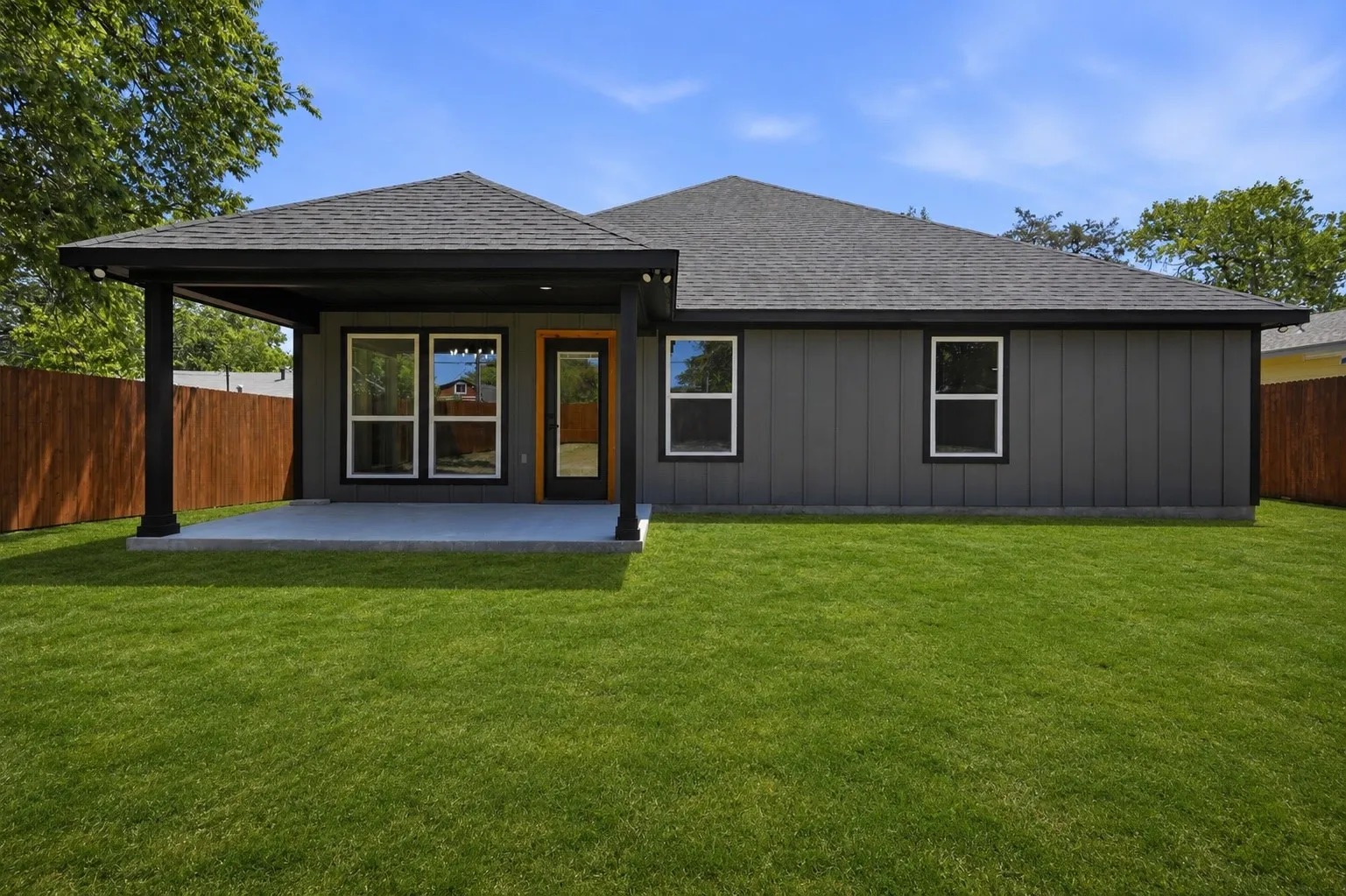 Single Family Residence For Sale in Tarrant County , 907 Renfro Drive, White Settlement, Texas 76108, 3 Bedroom, 2 Bathroom, 2 Garage spaces, 1,790 Sqft, built in 2026, mls#21326042, Real Estate Agent in White Settlement, Homes For Sale in Tarrant county, Homes For Sale in White Settlement, Realtor in White Settlement Texas, Real Estate Brokerage Independent Realty Texas, Luminita Cordes Realtor