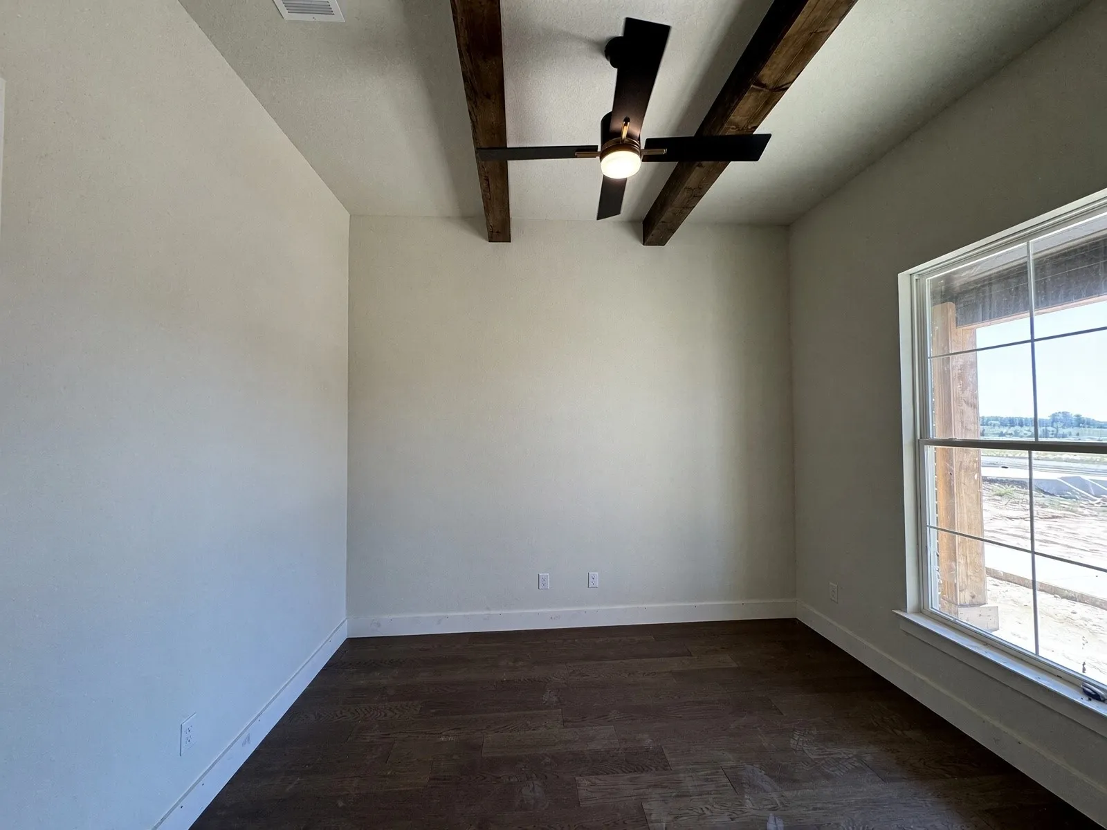 Single Family Residence For Sale in Wise County , 112 Turtle Back Ridge, Decatur, Texas 76234, 4 Bedroom, 3 Bathroom, 3 Garage spaces, 2,745 Sqft, built in 2026, mls#21326137, Real Estate Agent in Decatur, Homes For Sale in Wise county, Homes For Sale in Decatur, Realtor in Decatur Texas, Real Estate Brokerage Independent Realty Texas, Luminita Cordes Realtor
