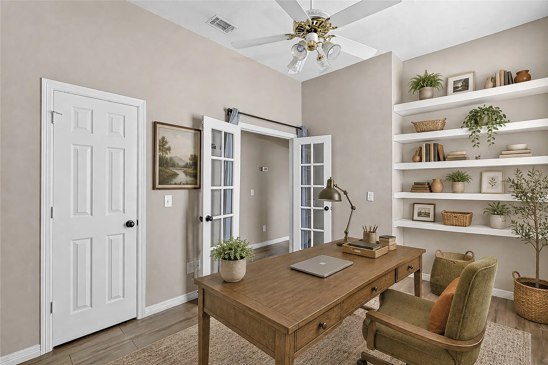 Single Family Residence For Sale in Tarrant County , 407 Dorcas Lane, Arlington, Texas 76013, 3 Bedroom, 2 Bathroom, 2 Garage spaces, 2,144 Sqft, built in 1991, mls#21326128, Real Estate Agent in Arlington, Homes For Sale in Tarrant county, Homes For Sale in Arlington, Realtor in Arlington Texas, Real Estate Brokerage Independent Realty Texas, Luminita Cordes Realtor