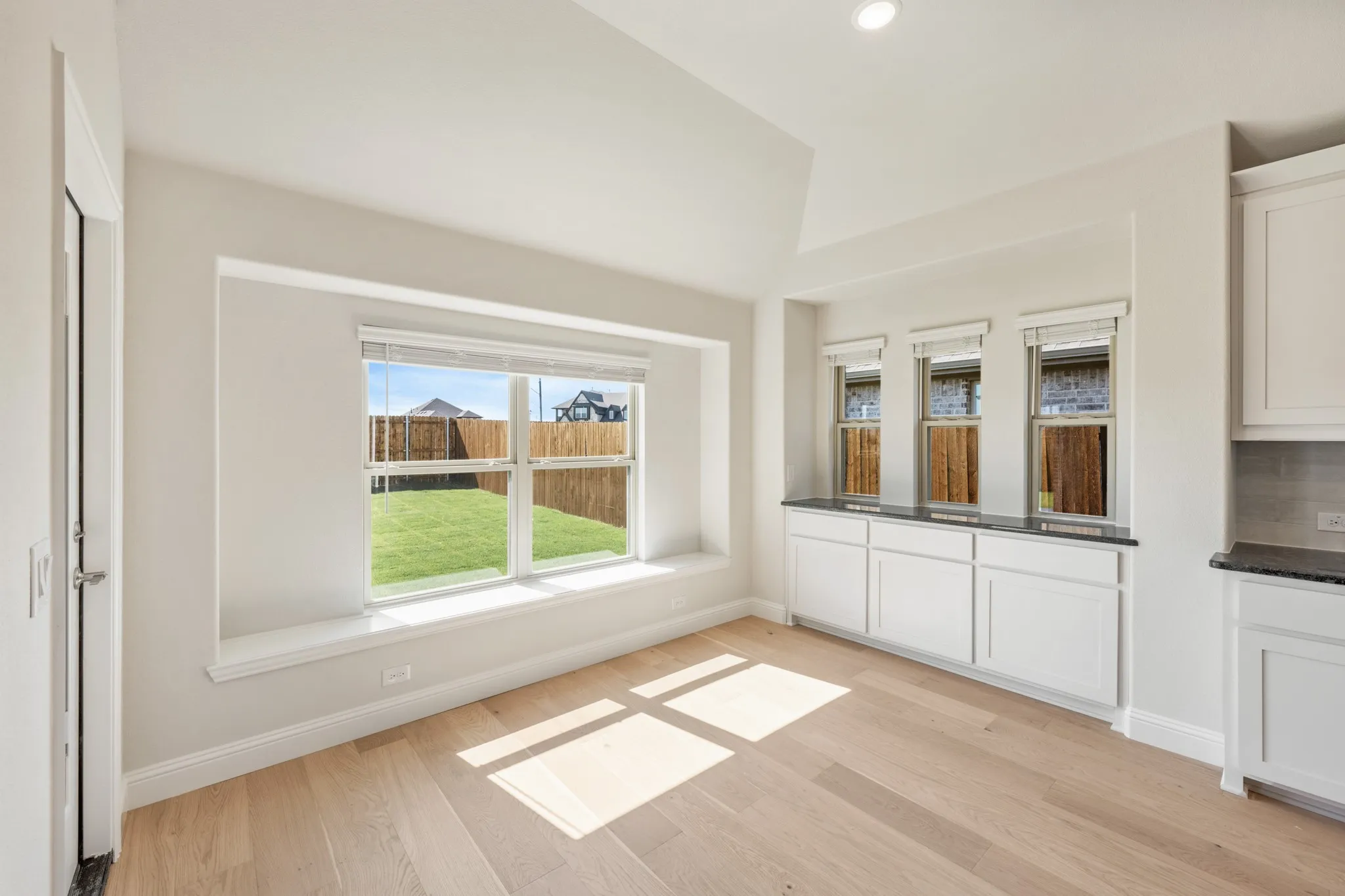 Single Family Residence For Sale in Hunt County , 204 Sweetwater Drive, Commerce, Texas 75428, 4 Bedroom, 3 Bathroom, 2 Garage spaces, 3,285 Sqft, built in 2025, mls#21326163, Real Estate Agent in Commerce, Homes For Sale in Hunt county, Homes For Sale in Commerce, Realtor in Commerce Texas, Real Estate Brokerage Independent Realty Texas, Luminita Cordes Realtor
