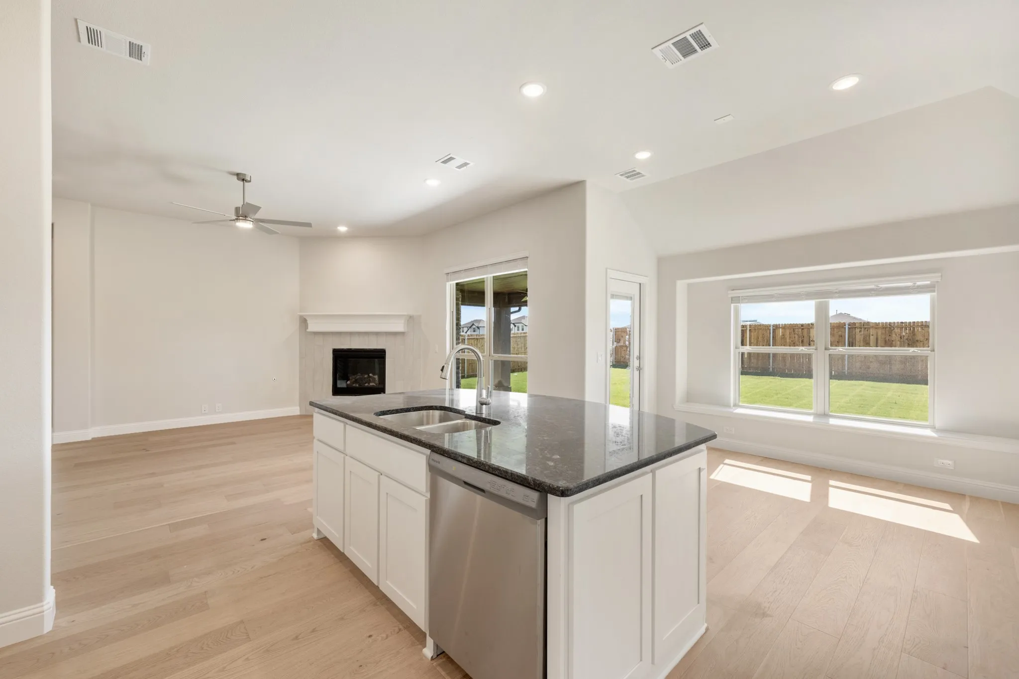 Single Family Residence For Sale in Hunt County , 204 Sweetwater Drive, Commerce, Texas 75428, 4 Bedroom, 3 Bathroom, 2 Garage spaces, 3,285 Sqft, built in 2025, mls#21326163, Real Estate Agent in Commerce, Homes For Sale in Hunt county, Homes For Sale in Commerce, Realtor in Commerce Texas, Real Estate Brokerage Independent Realty Texas, Luminita Cordes Realtor