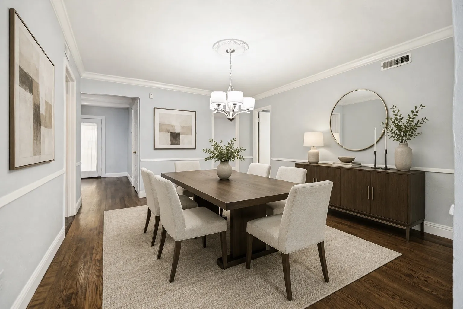 Condominium For Sale in Dallas County , 4819 Skillman Street 108, Dallas, Texas 75206, 2 Bedroom, 2 Bathroom, Garage spaces, 1,555 Sqft, built in 1963, mls#21324551, Real Estate Agent in Dallas, Homes For Sale in Dallas county, Homes For Sale in Dallas, Realtor in Dallas Texas, Real Estate Brokerage Independent Realty Texas, Luminita Cordes Realtor