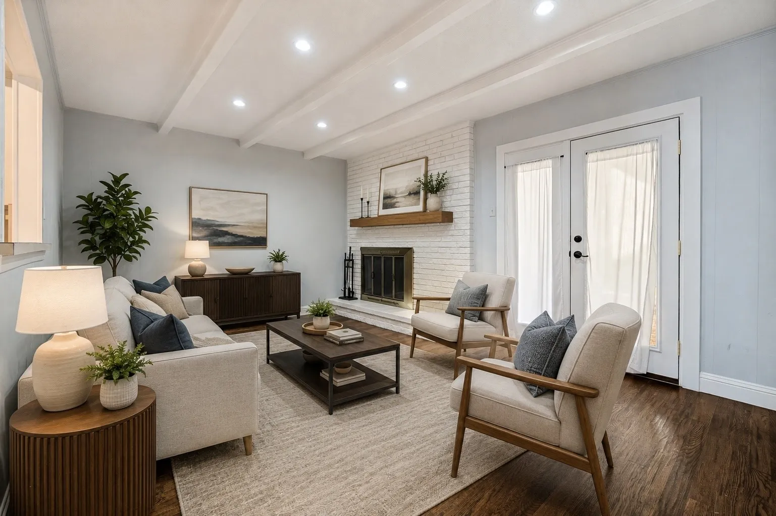 Condominium For Sale in Dallas County , 4819 Skillman Street 108, Dallas, Texas 75206, 2 Bedroom, 2 Bathroom, Garage spaces, 1,555 Sqft, built in 1963, mls#21324551, Real Estate Agent in Dallas, Homes For Sale in Dallas county, Homes For Sale in Dallas, Realtor in Dallas Texas, Real Estate Brokerage Independent Realty Texas, Luminita Cordes Realtor
