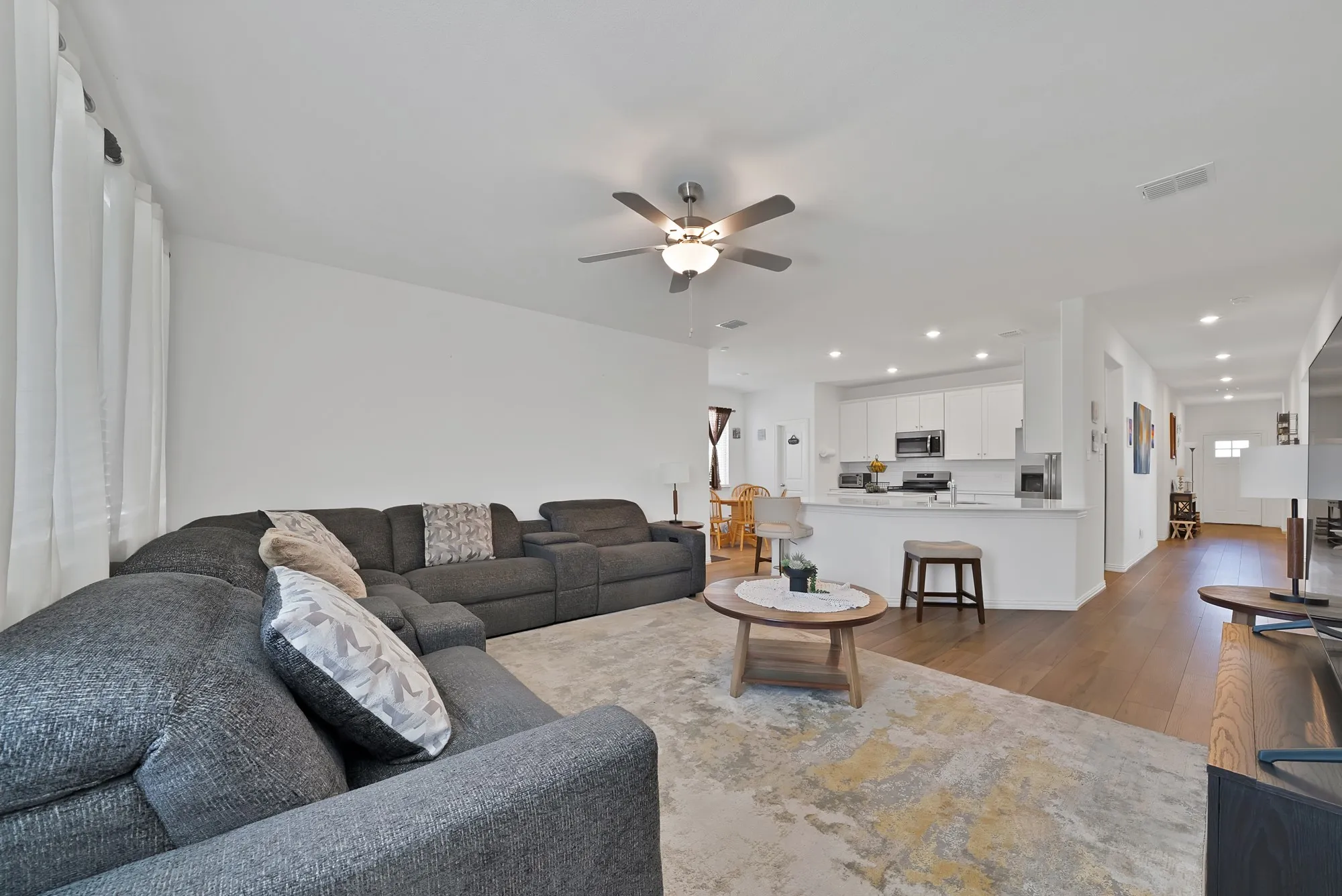 Single Family Residence For Sale in Kaufman County , 1828 Memorable Moment Drive, Crandall, Texas 75114, 4 Bedroom, 2 Bathroom, 2 Garage spaces, 2,078 Sqft, built in 2023, Price $289,000, mls#21325994, Real Estate Agent in Crandall, Homes For Sale in Kaufman county, Homes For Sale in Crandall, Realtor in Crandall Texas, Real Estate Brokerage Independent Realty Texas, Luminita Cordes Realtor