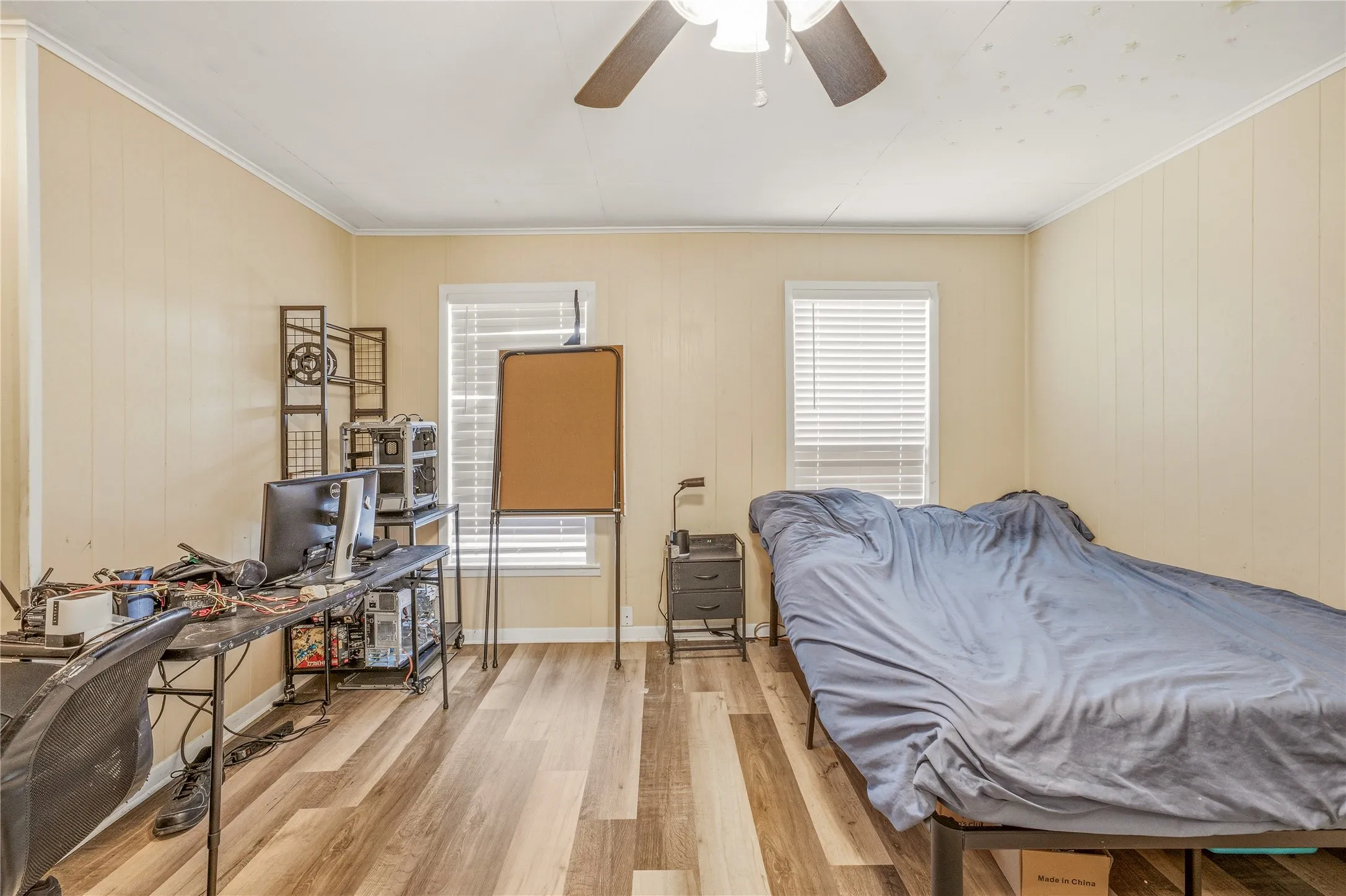 Single Family Residence For Sale in Erath County , 416 East Road, Stephenville, Texas 76401, 3 Bedroom, 1 Bathroom, Garage spaces, 1,502 Sqft, built in 1945, mls#21325145, Real Estate Agent in Stephenville, Homes For Sale in Erath county, Homes For Sale in Stephenville, Realtor in Stephenville Texas, Real Estate Brokerage Independent Realty Texas, Luminita Cordes Realtor