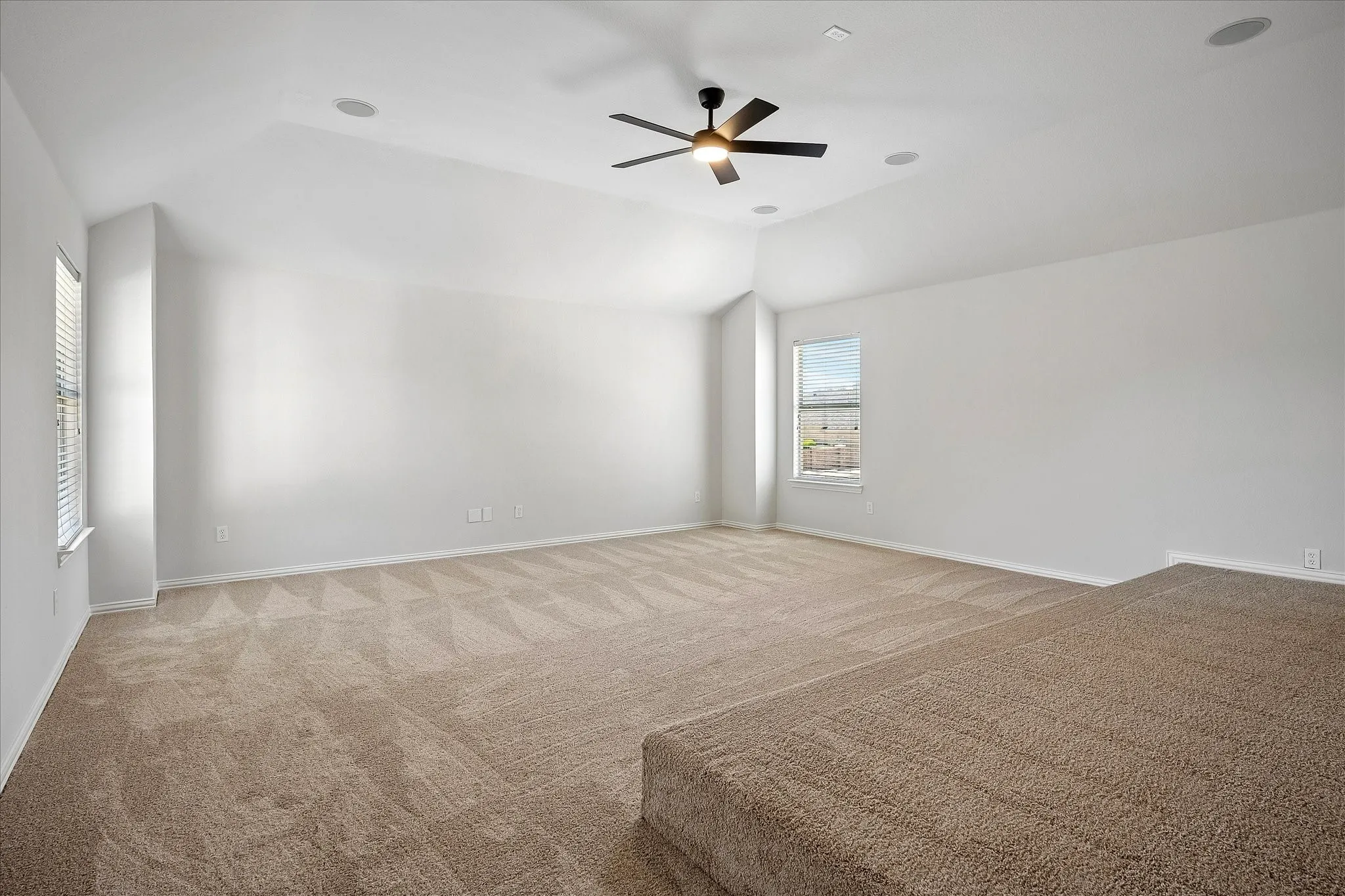 Single Family Residence For Sale in Collin County , 8508 Severn Court, Plano, Texas 75024, 5 Bedroom, 4 Bathroom, 2 Garage spaces, 4,097 Sqft, built in 1999, mls#21325762, Real Estate Agent in Plano, Homes For Sale in Collin county, Homes For Sale in Plano, Realtor in Plano Texas, Real Estate Brokerage Independent Realty Texas, Luminita Cordes Realtor
