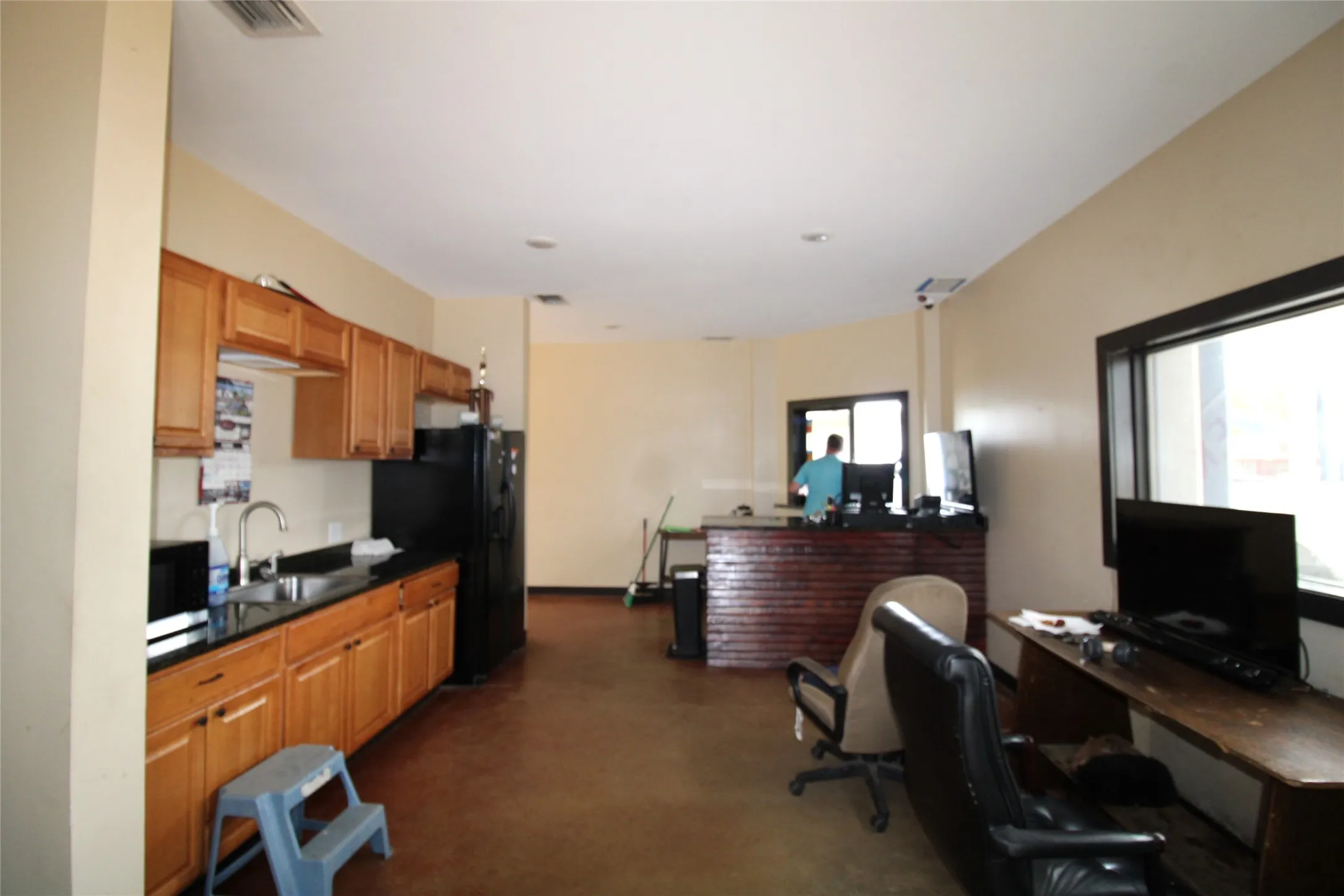 Business For Sale in Henderson County , 521 W Main Street, Chandler, Texas 75758, 0, 0, Garage spaces, 0 Sqft, built in 2020, Price $2,250,000, mls#21326061, Real Estate Agent in Chandler, Homes For Sale in Henderson county, Homes For Sale in Chandler, Realtor in Chandler Texas, Real Estate Brokerage Independent Realty Texas, Luminita Cordes Realtor